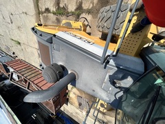 2015 DEERE 824K - Image 32