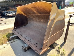 2015 DEERE 824K - Image 38