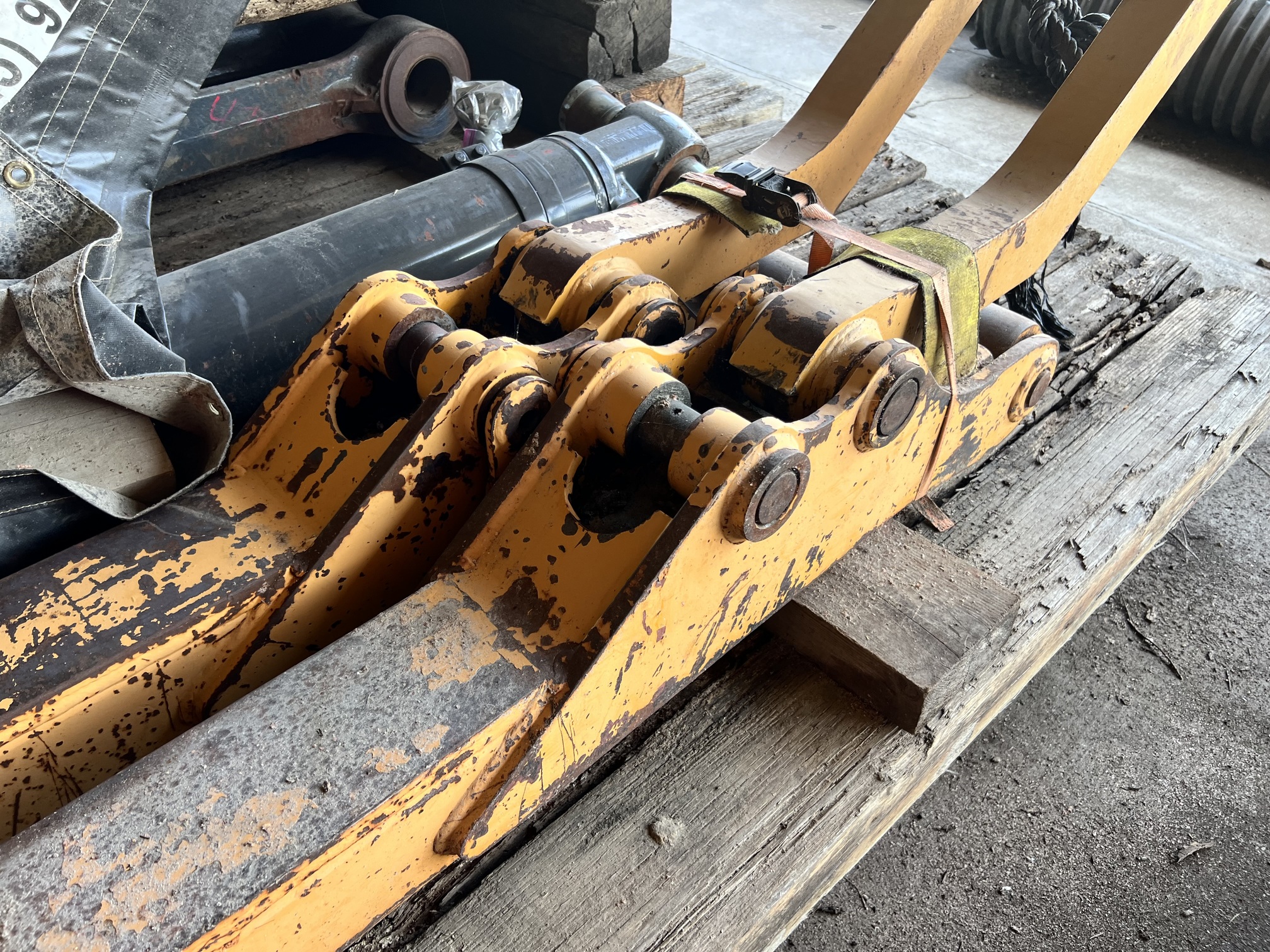 2015 DEERE 824K - Image 41