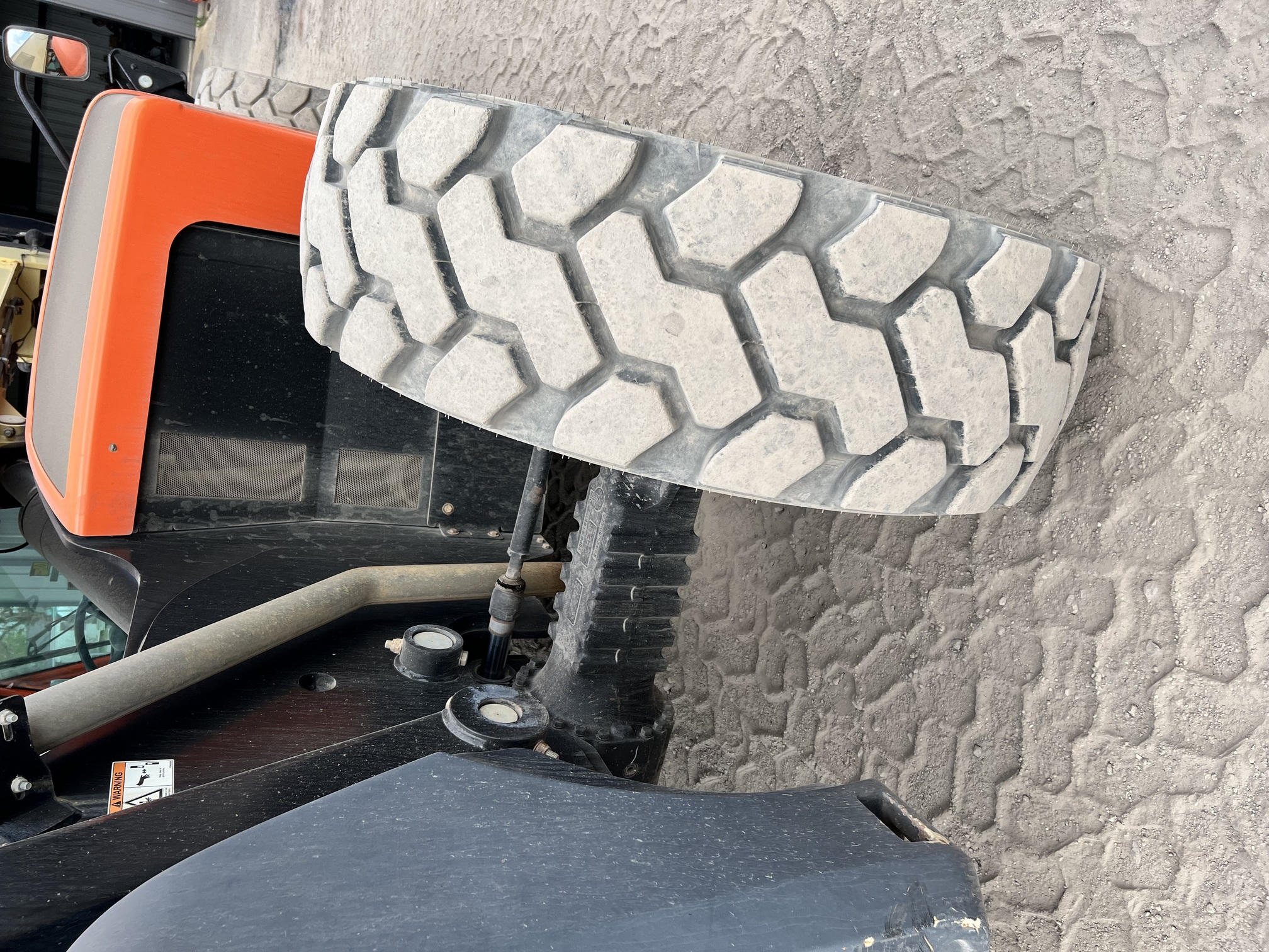 2017 JLG 1255 - Image 20