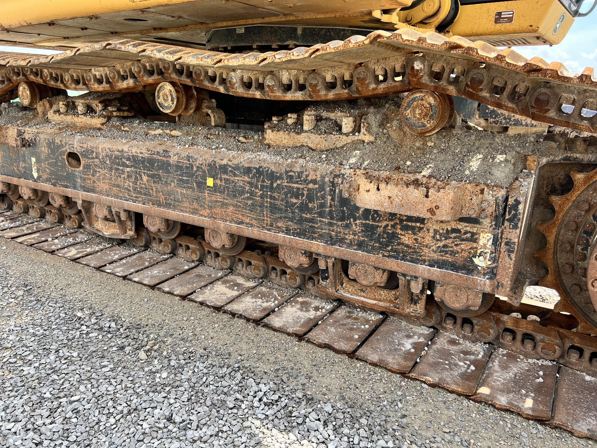 2011 DEERE 450D LC - Image 16