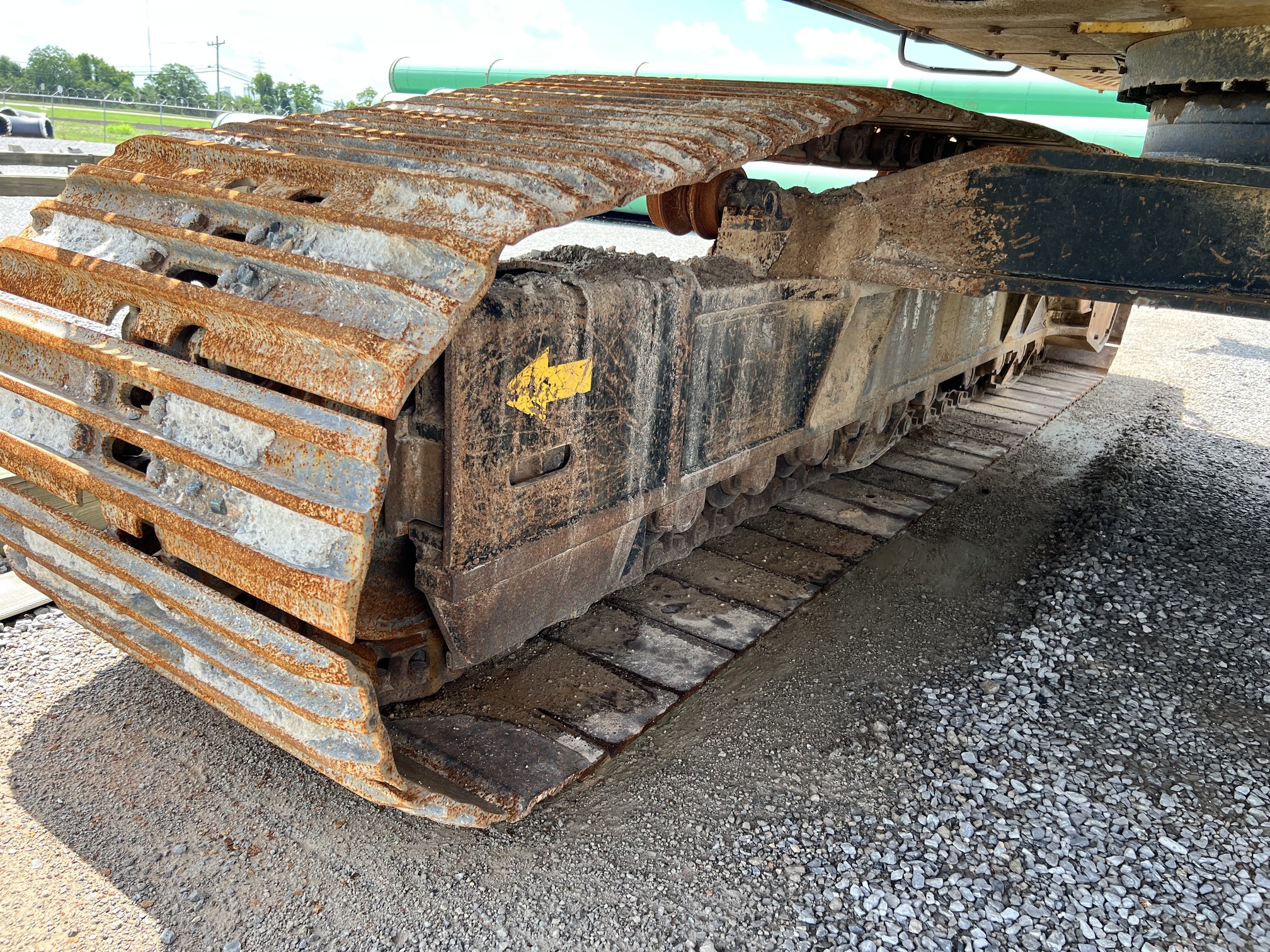 2011 DEERE 450D LC - Image 20