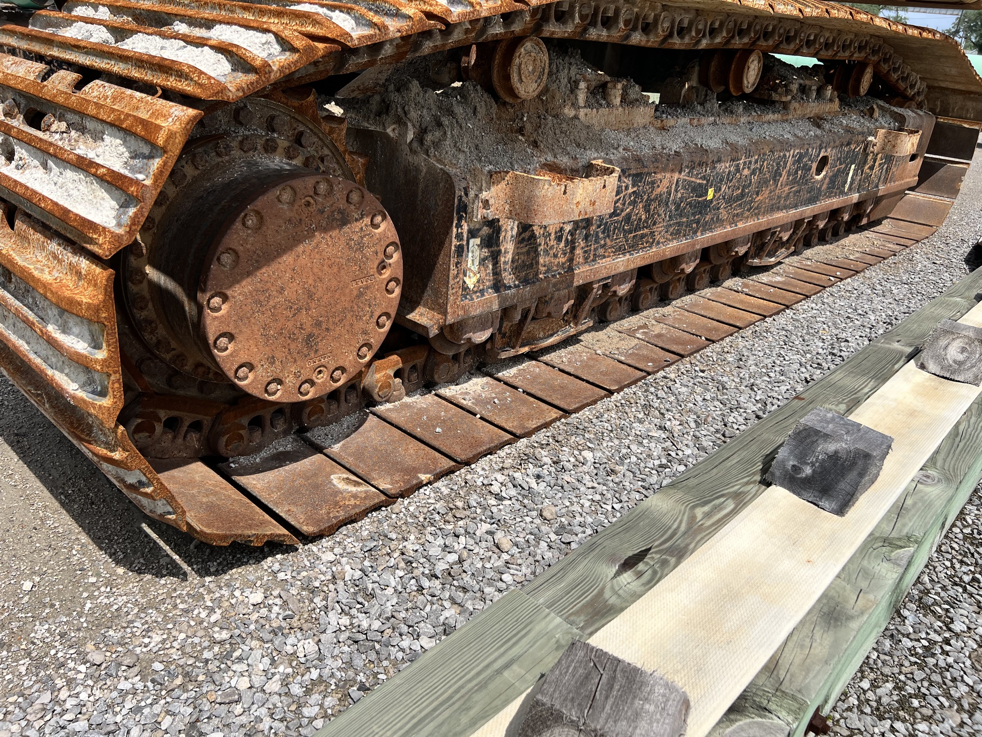 2011 DEERE 450D LC - Image 23