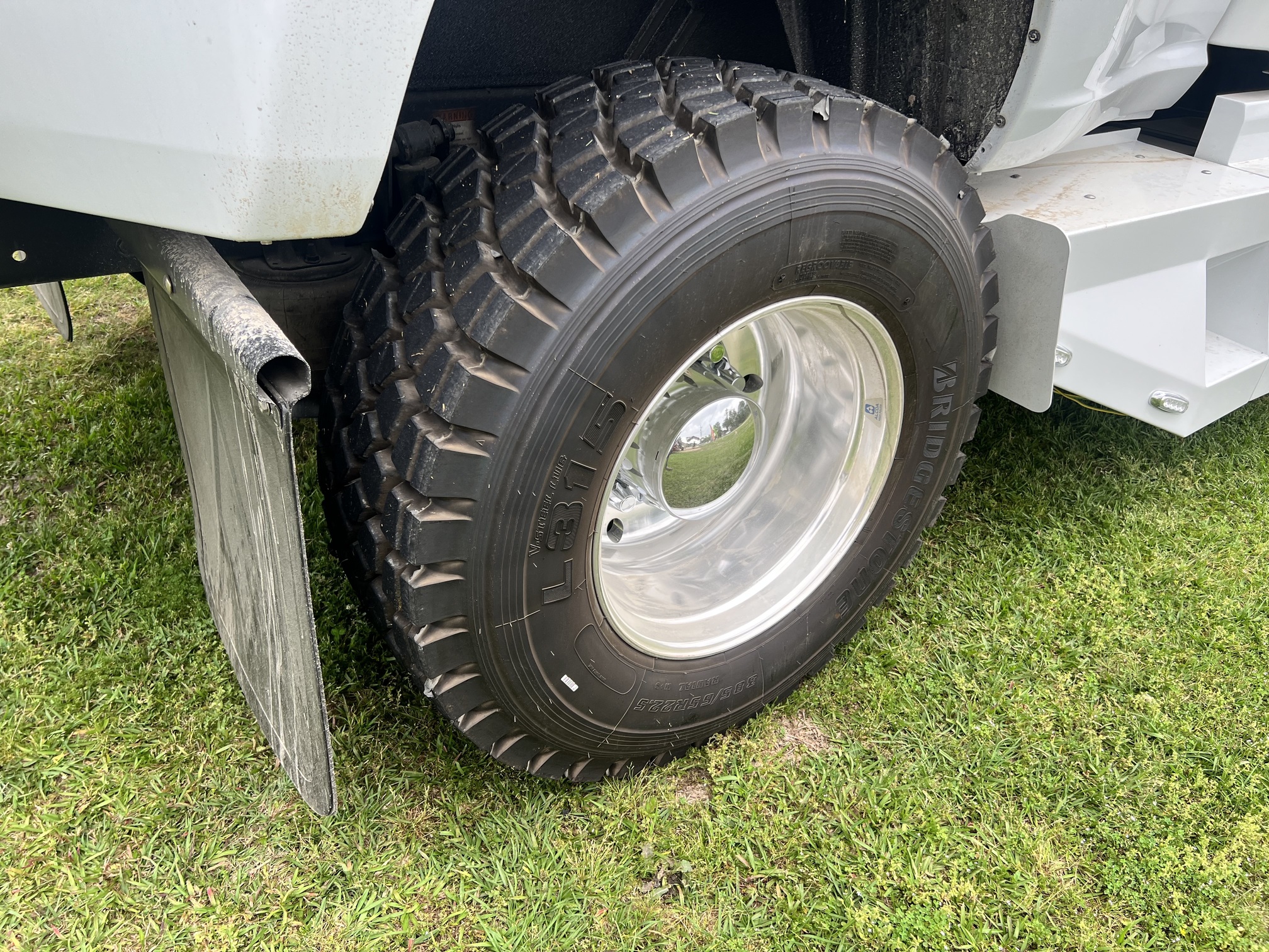 2014 FREIGHTLINER M2 Sport Chassis - Image 11