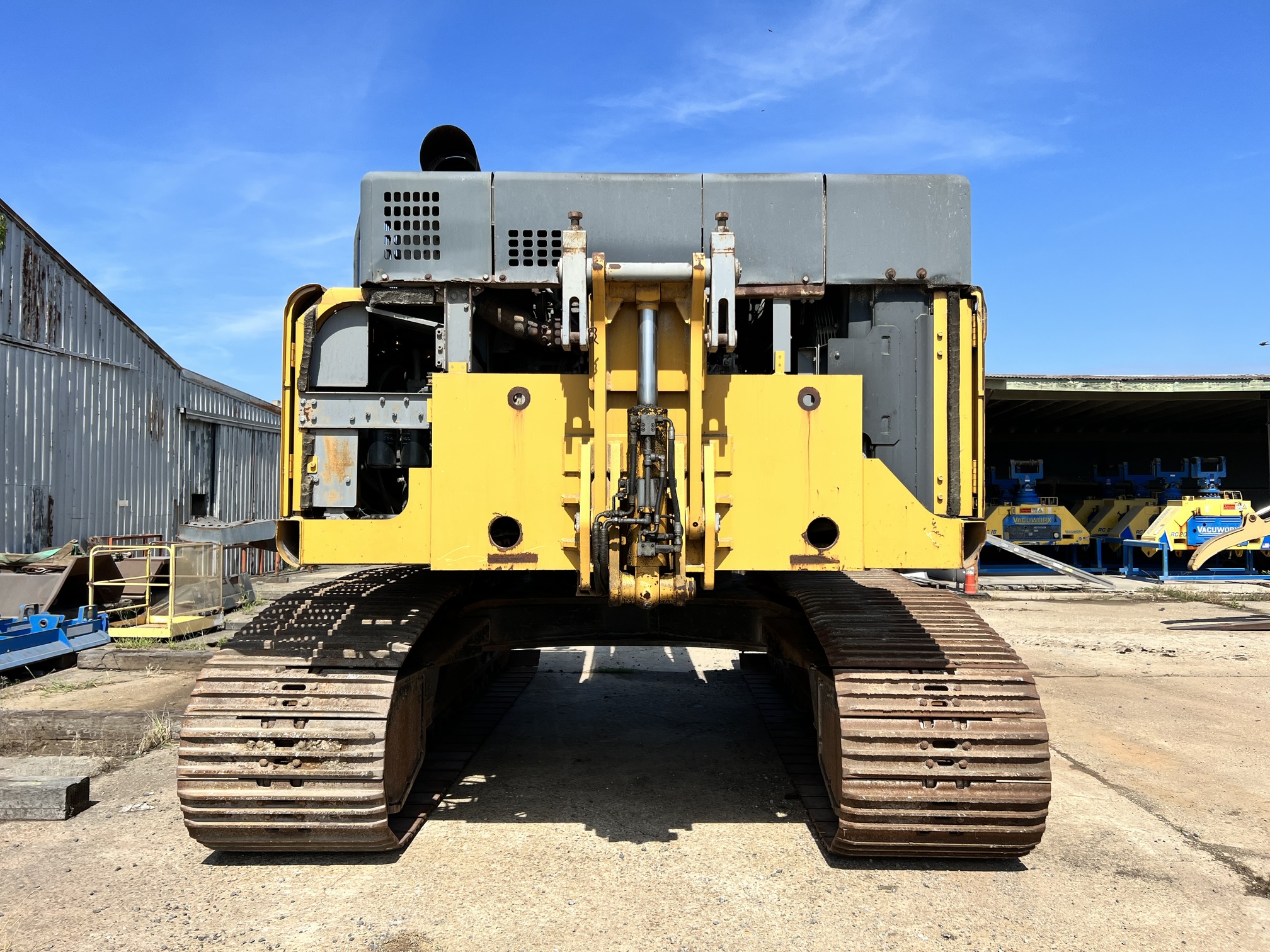 2012 DEERE 470G LC - view 4 of 47