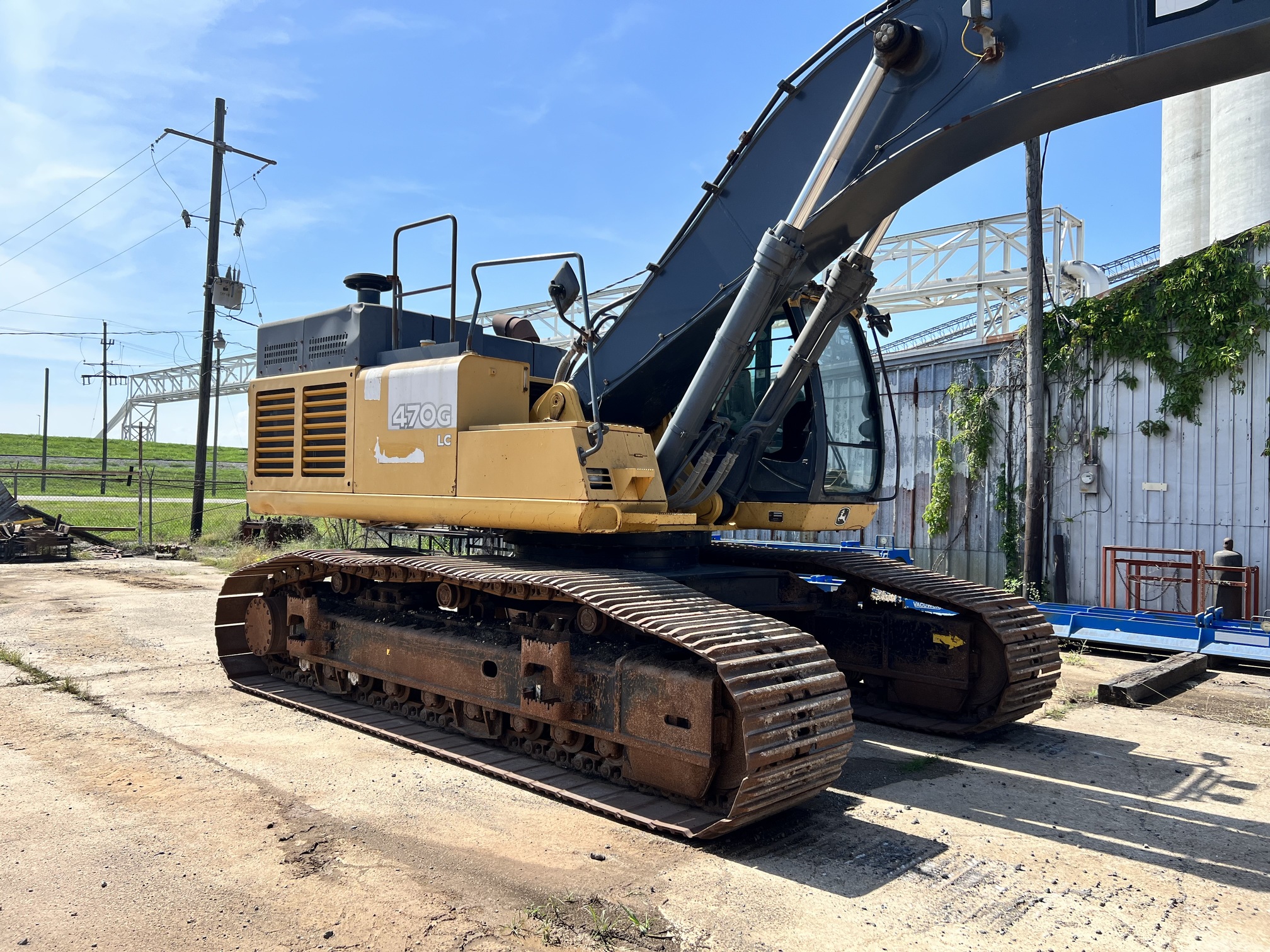 2012 DEERE 470G LC - view 9 of 47