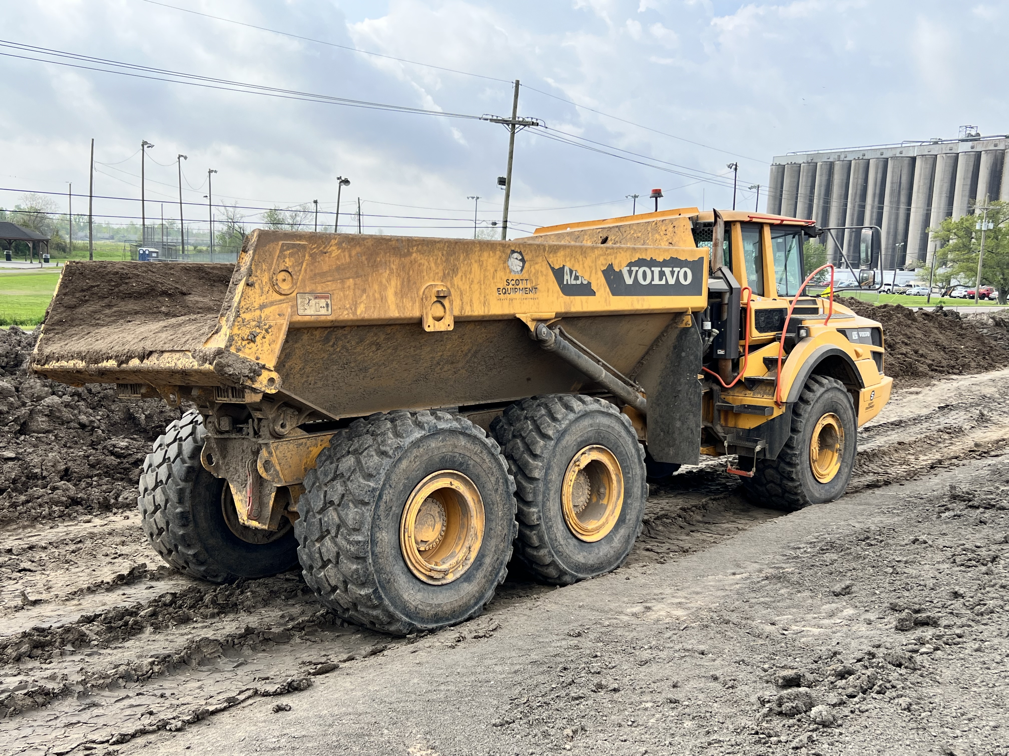 2020 VOLVO A25G - view 2 of 39