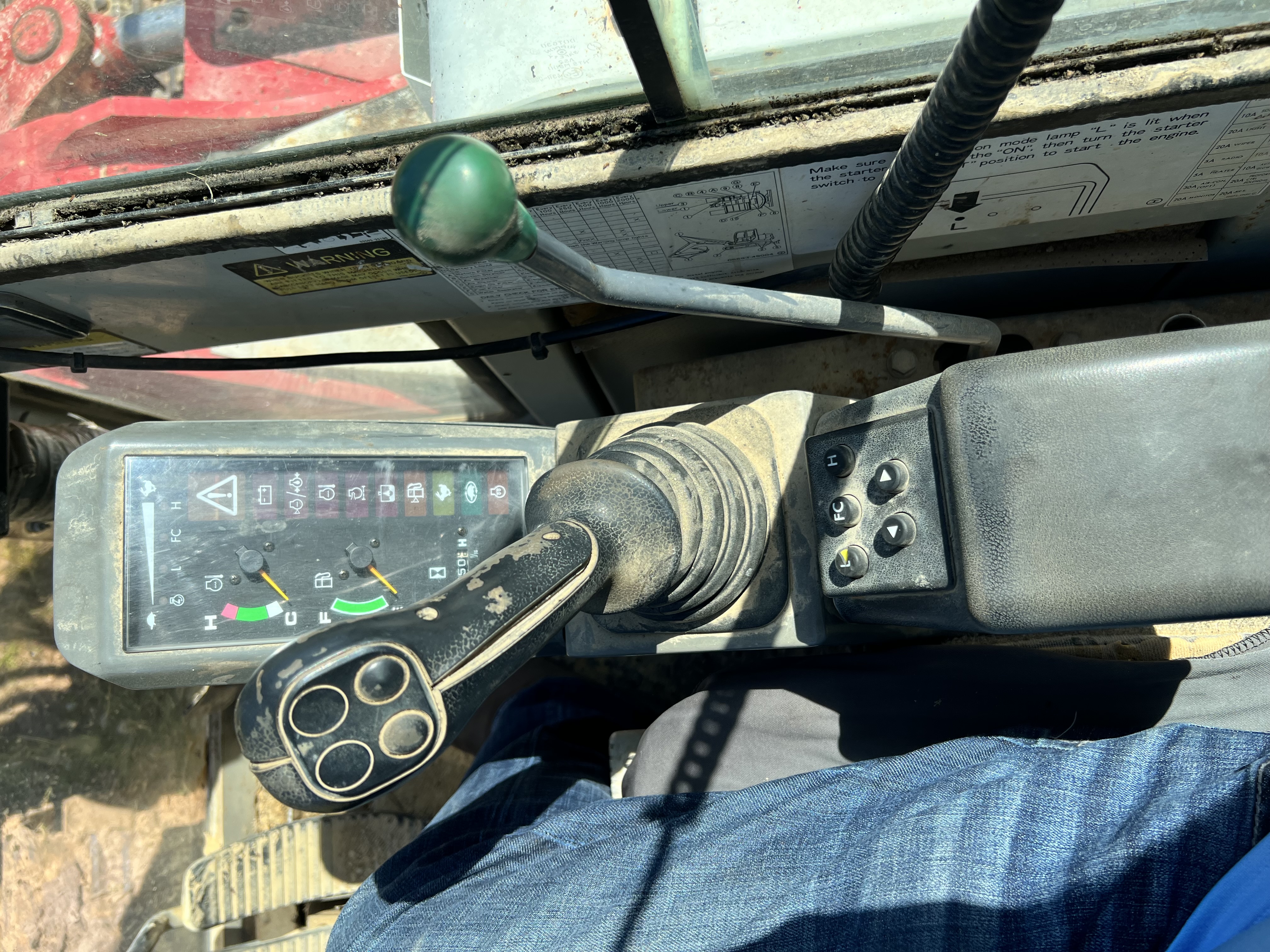 2003 TAKEUCHI TB175 - Image 28