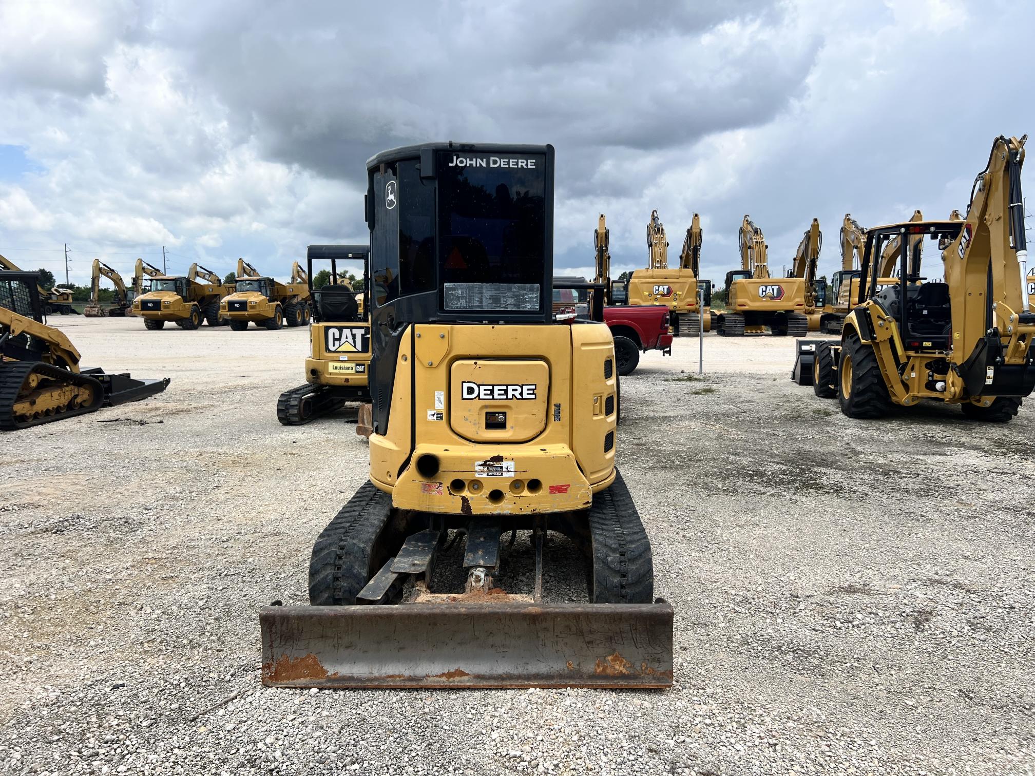 2017 DEERE 35G - Image 7