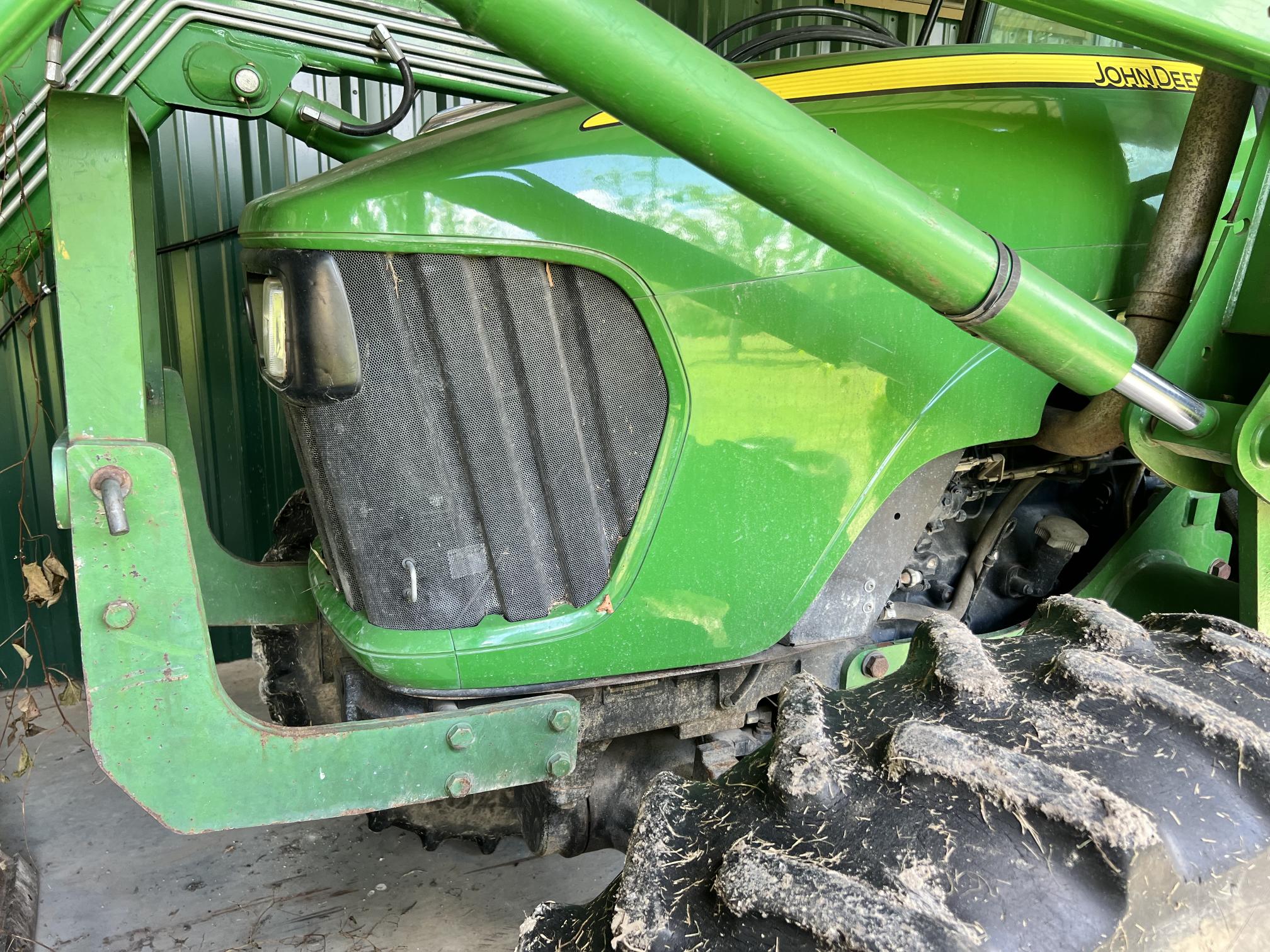 2015 JOHN DEERE 5101E - view 18 of 43