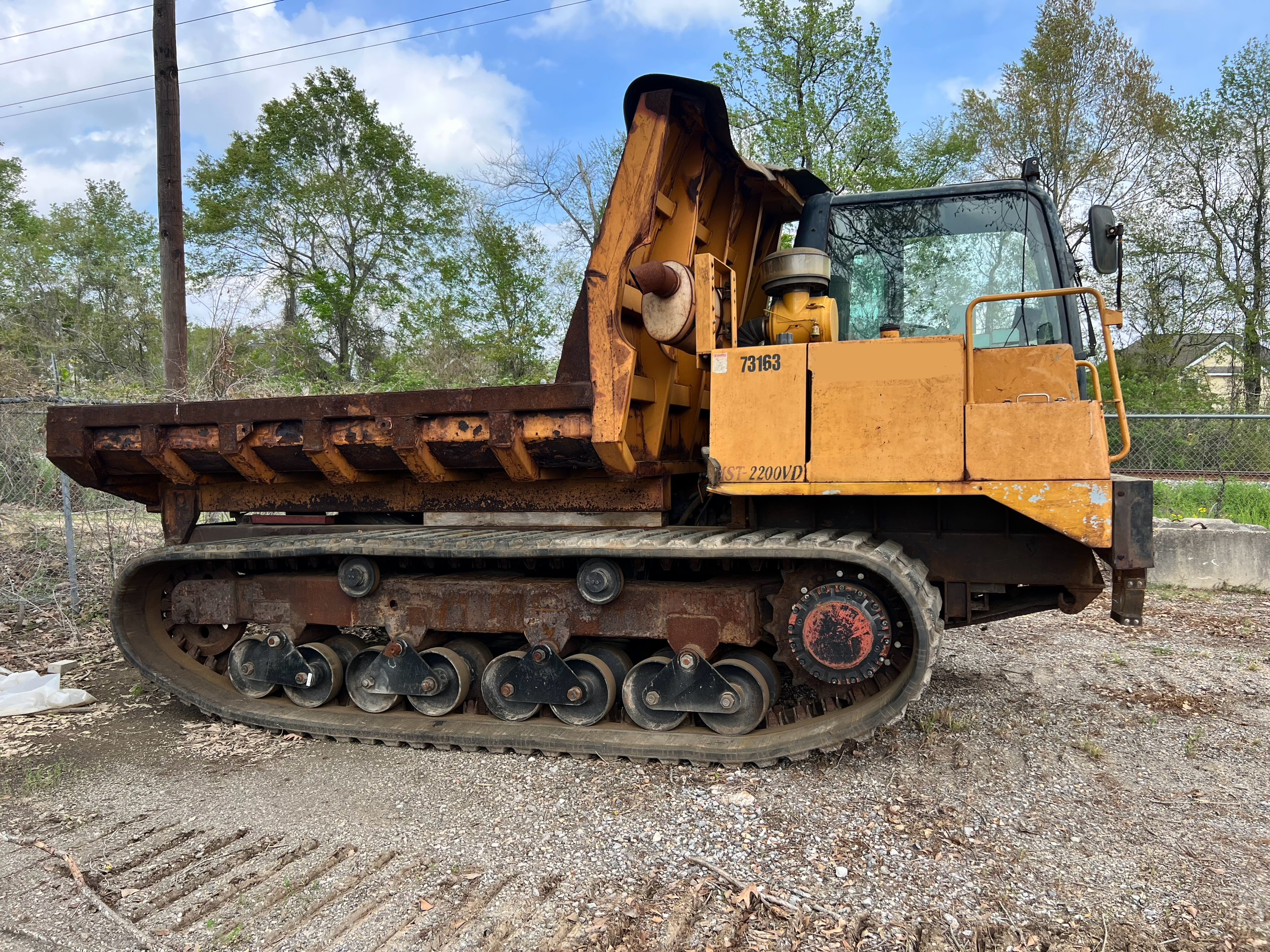 2015 MOROOKA MST2200-VD