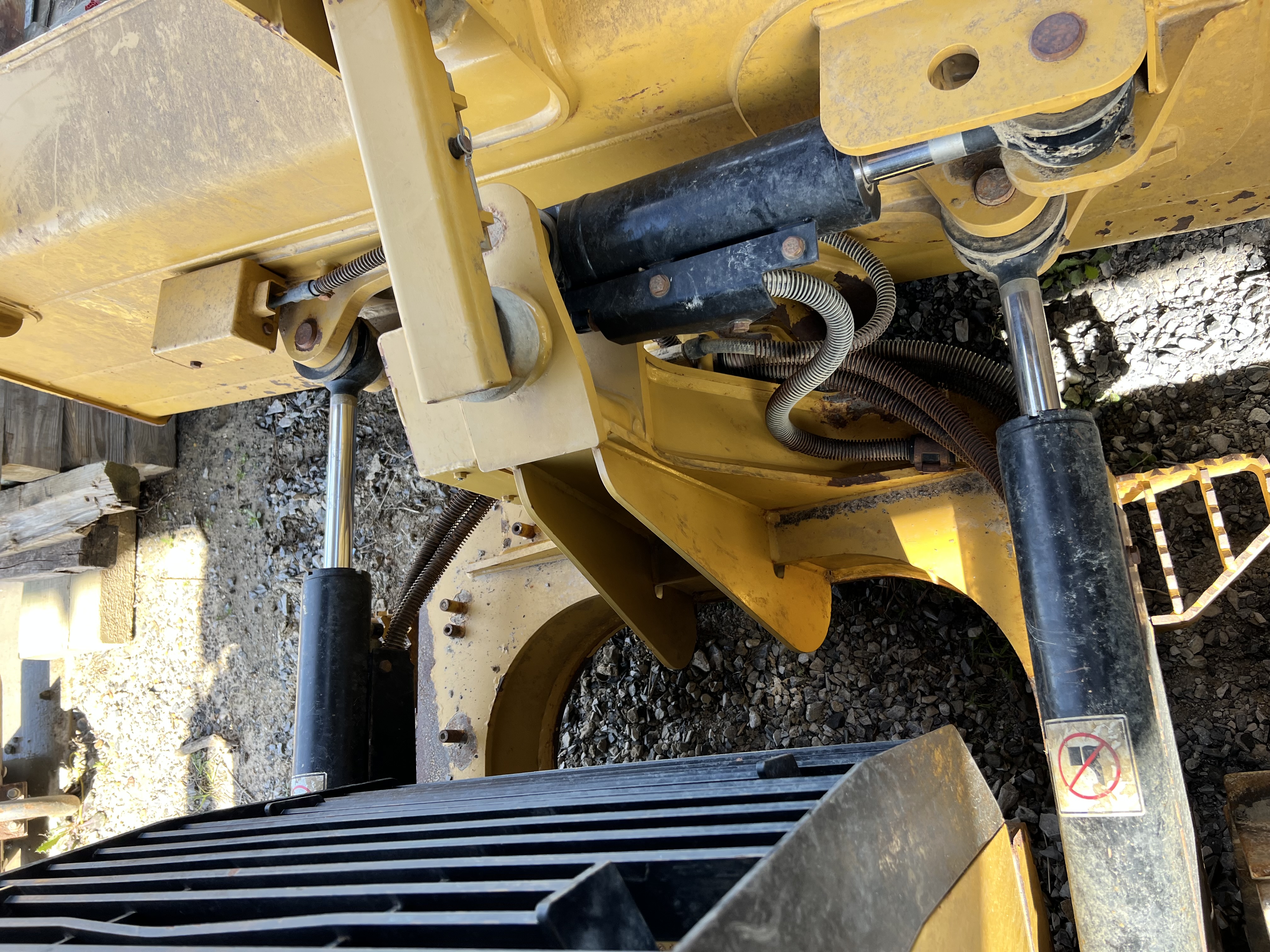 2019 CATERPILLAR D5K2 LGP - Image 25