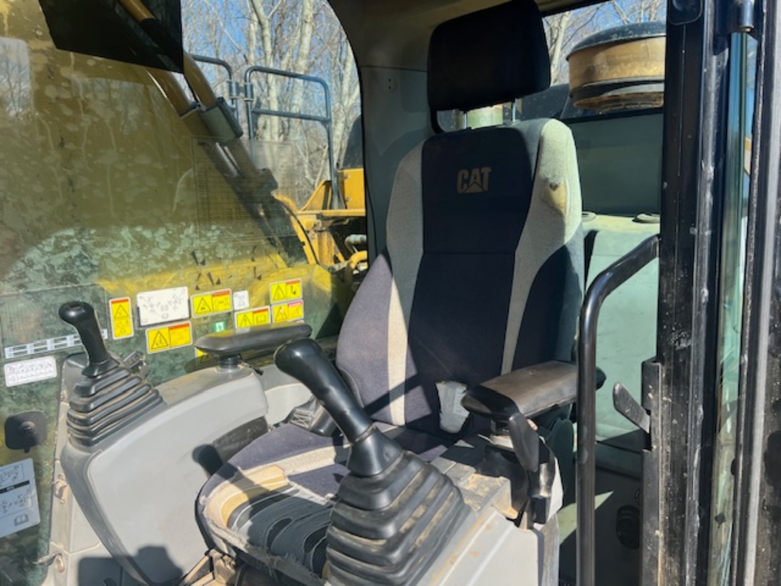 2017 CATERPILLAR 349FL - Image 9