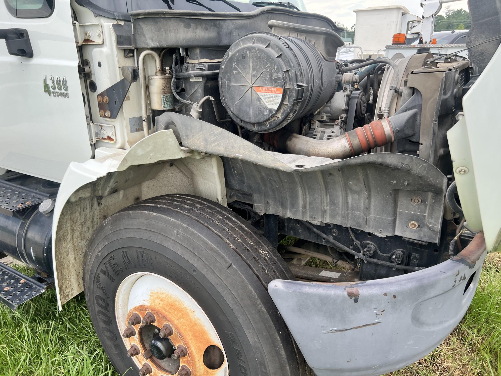 2007 INTERNATIONAL 4300 - Image 28