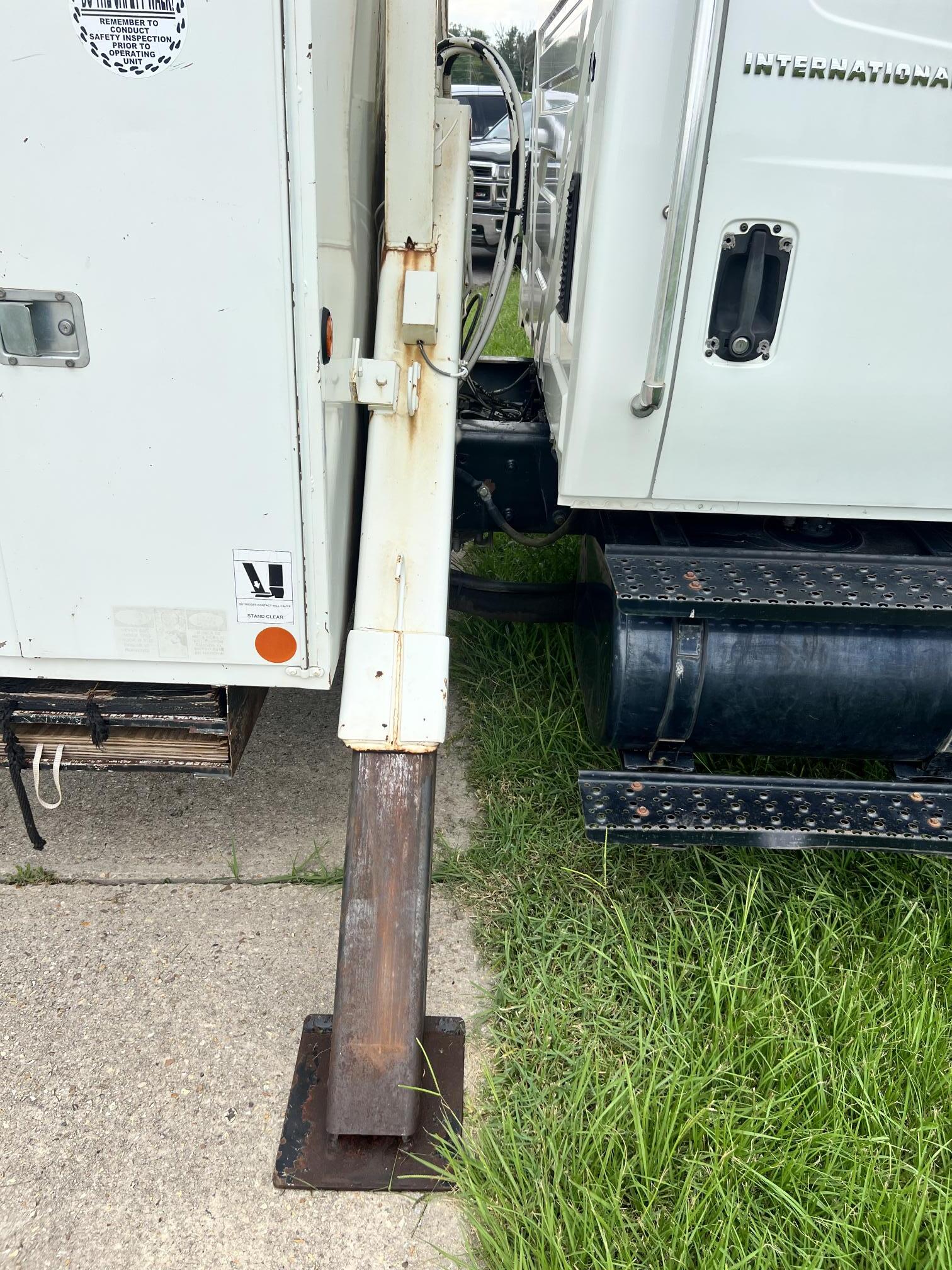 2007 INTERNATIONAL 4300 - Image 22