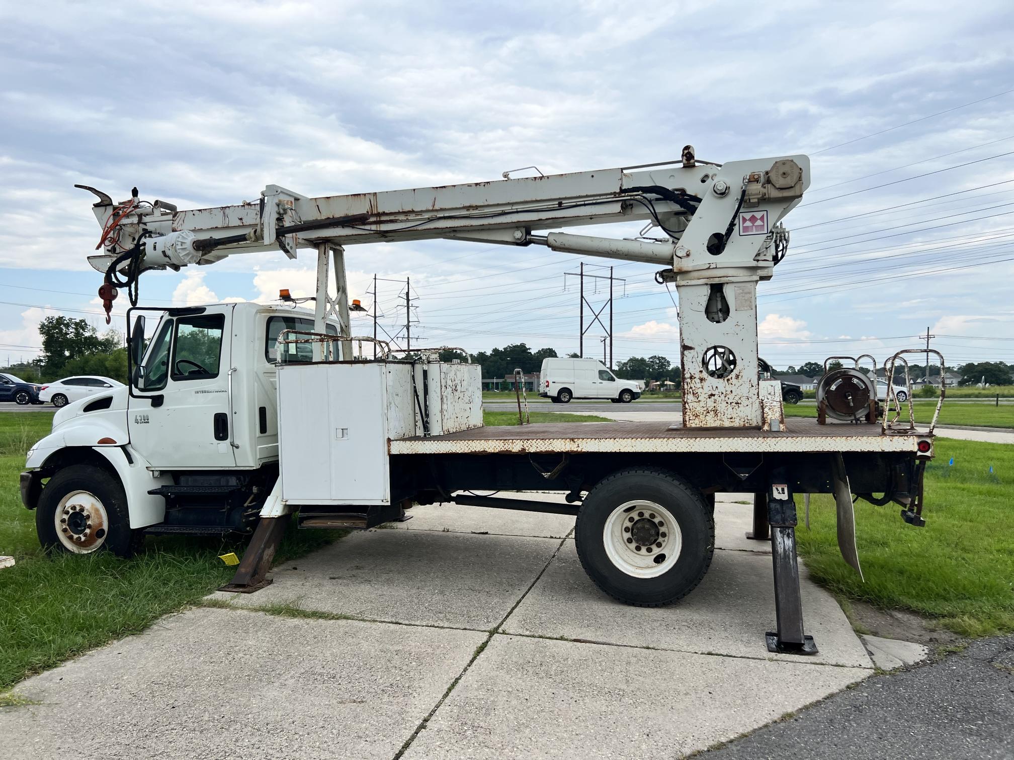 2007 INTERNATIONAL 4300 - Image 5