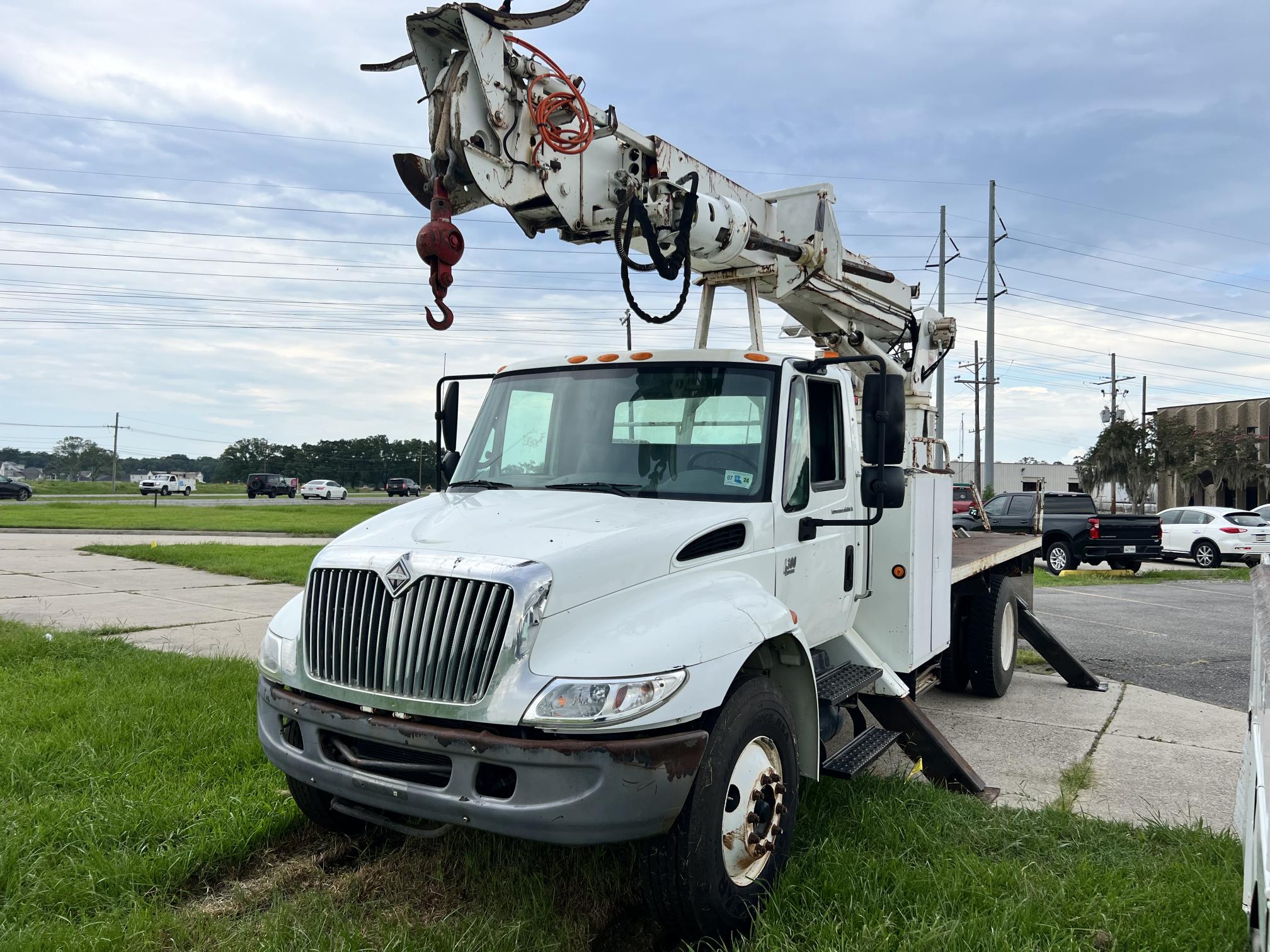 2007 INTERNATIONAL 4300 - Image 4