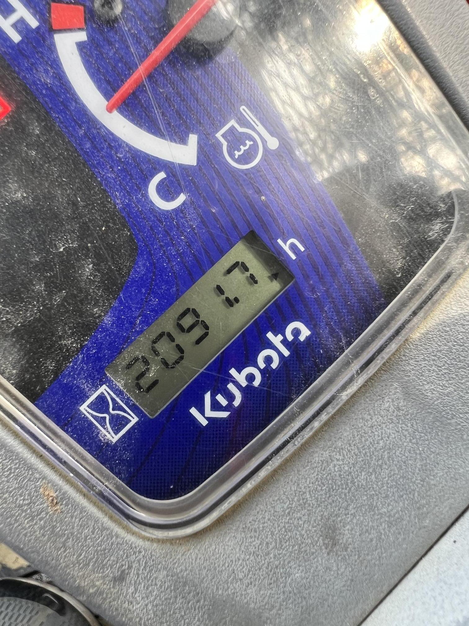 2013 KUBOTA SVL90-2 - Image 27