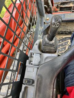 2013 KUBOTA SVL90-2 - Image 25