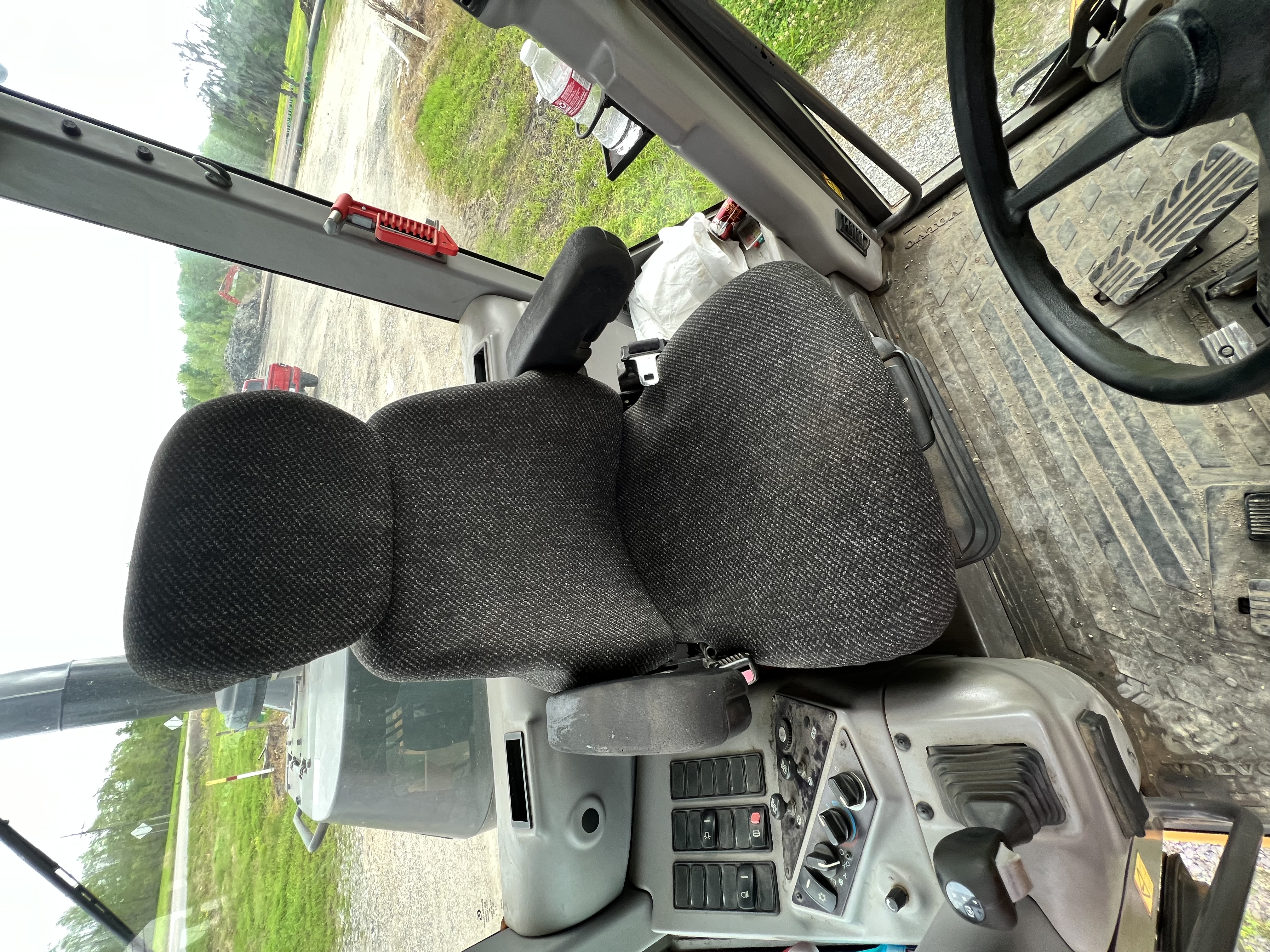 2013 VOLVO G930B - Image 27