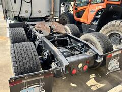 2016 FREIGHTLINER CL120 Glider - Image 11