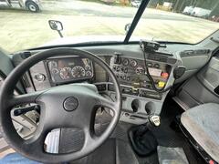 2016 FREIGHTLINER CL120 Glider - Image 30