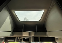 2019 VOLVO VNL860 - Image 45