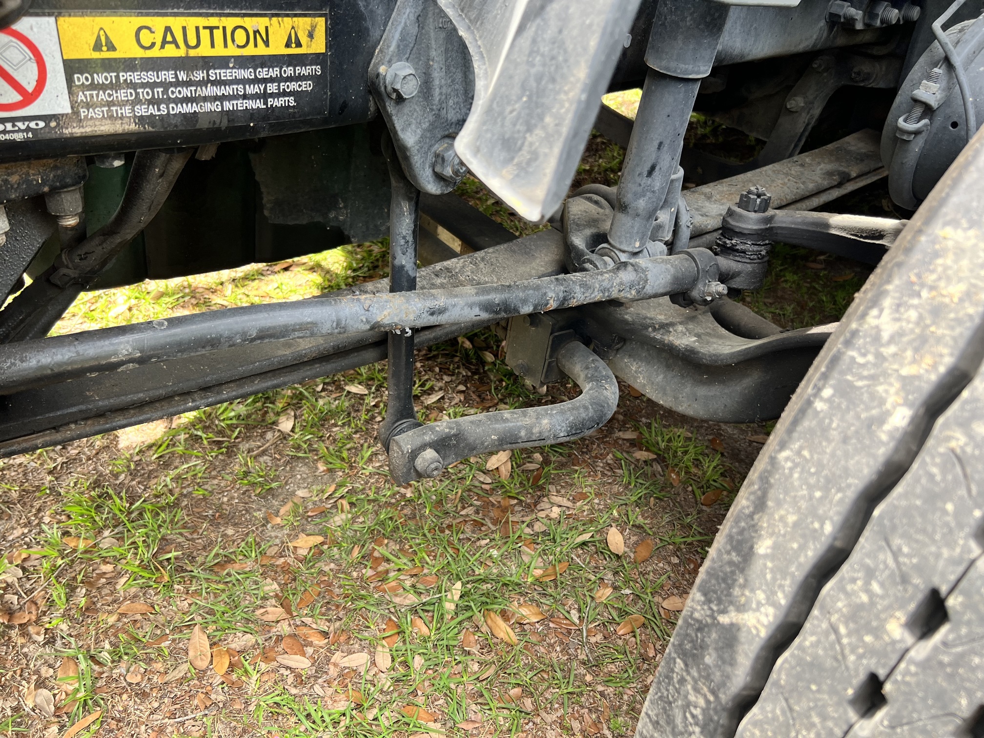 2019 VOLVO VNL860 - Image 27