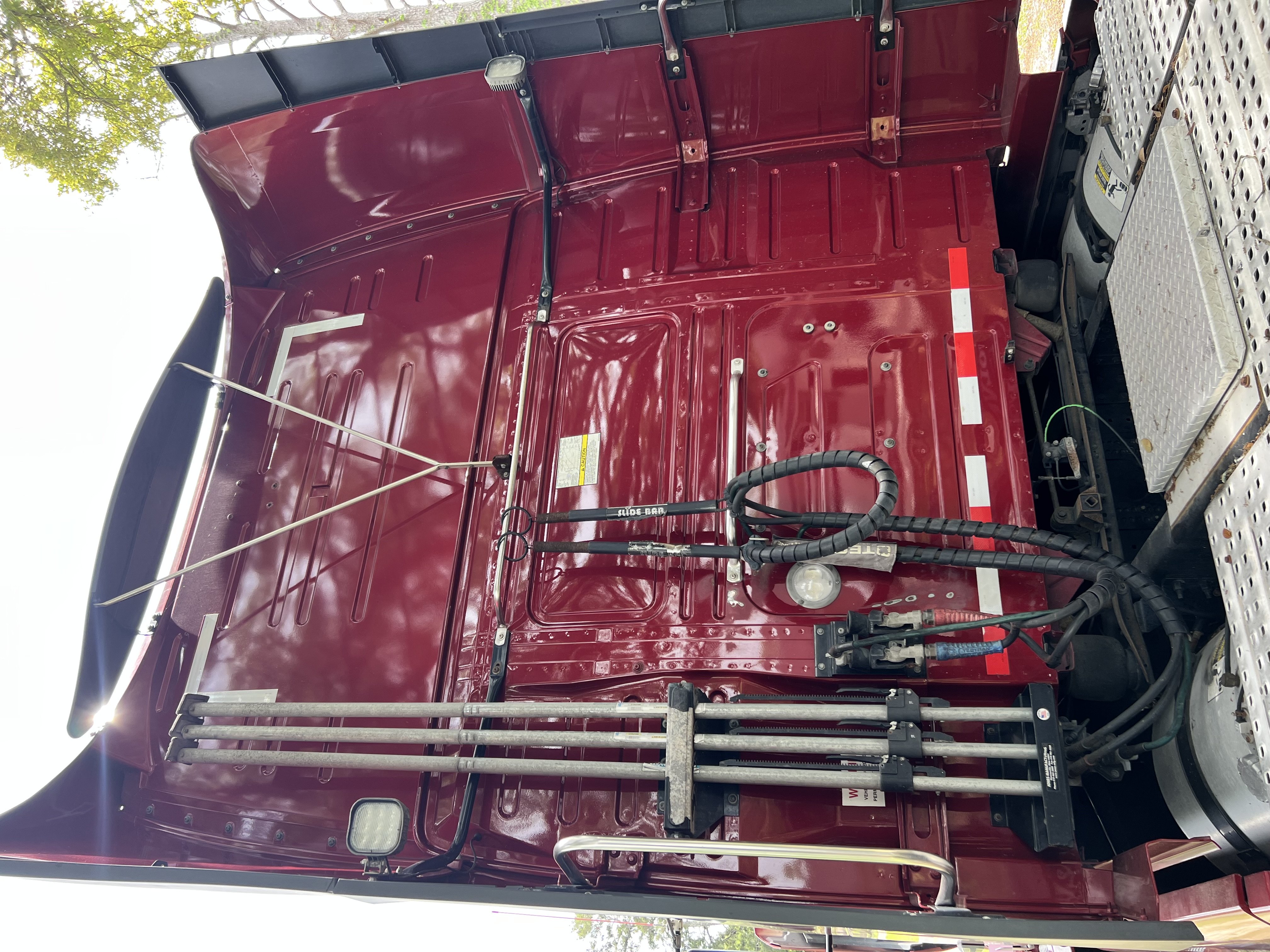 2019 VOLVO VNL860 - Image 11