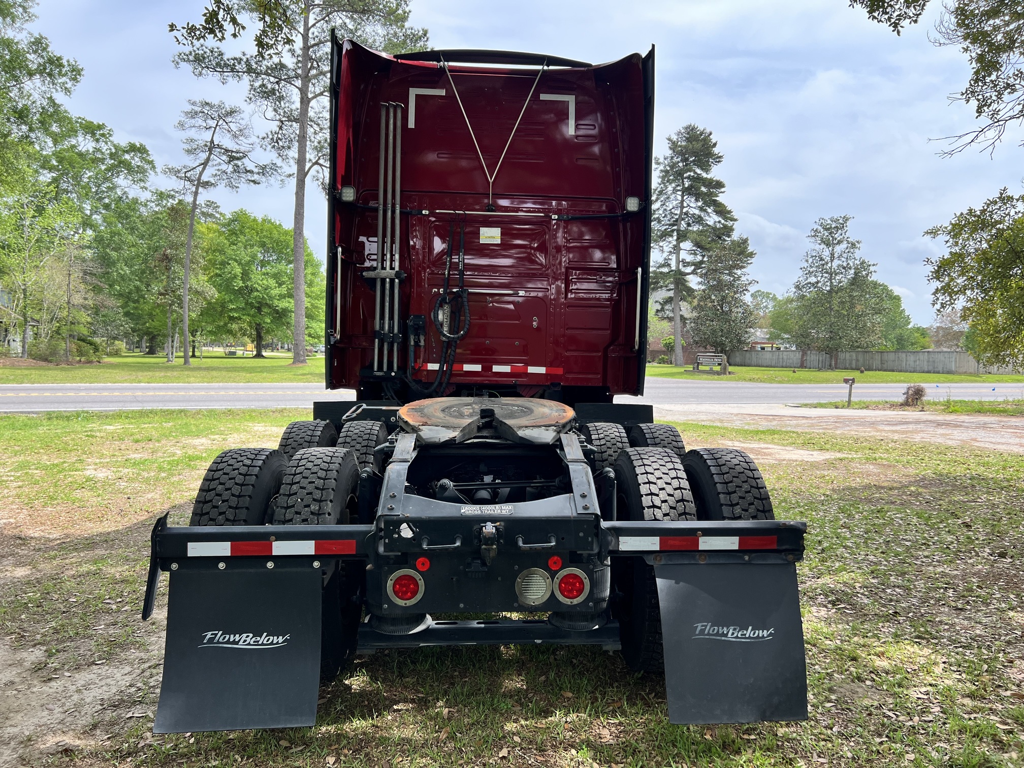 2019 VOLVO VNL860 - Image 9