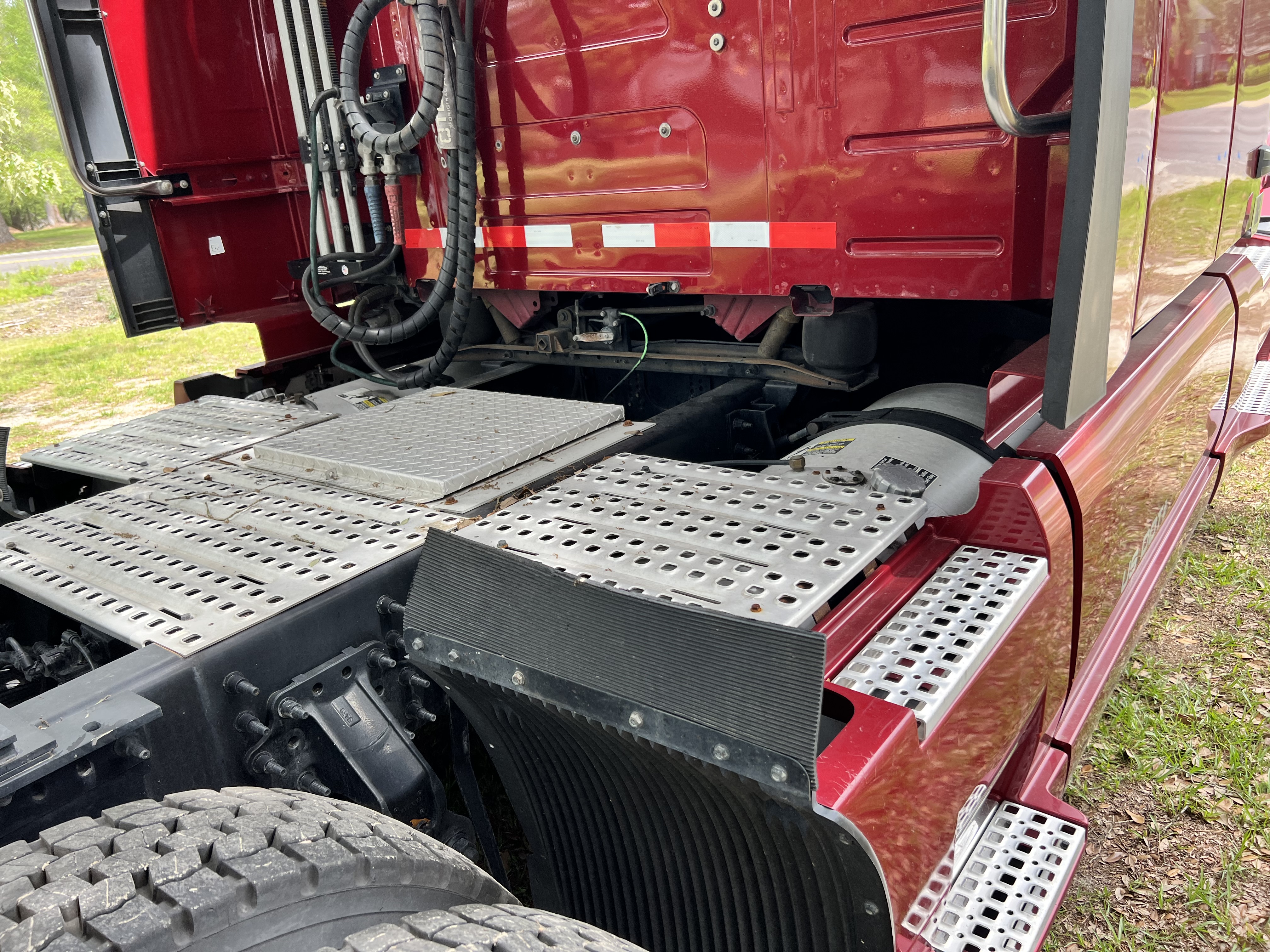 2019 VOLVO VNL860 - Image 14