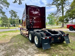 2019 VOLVO VNL860 - Image 8