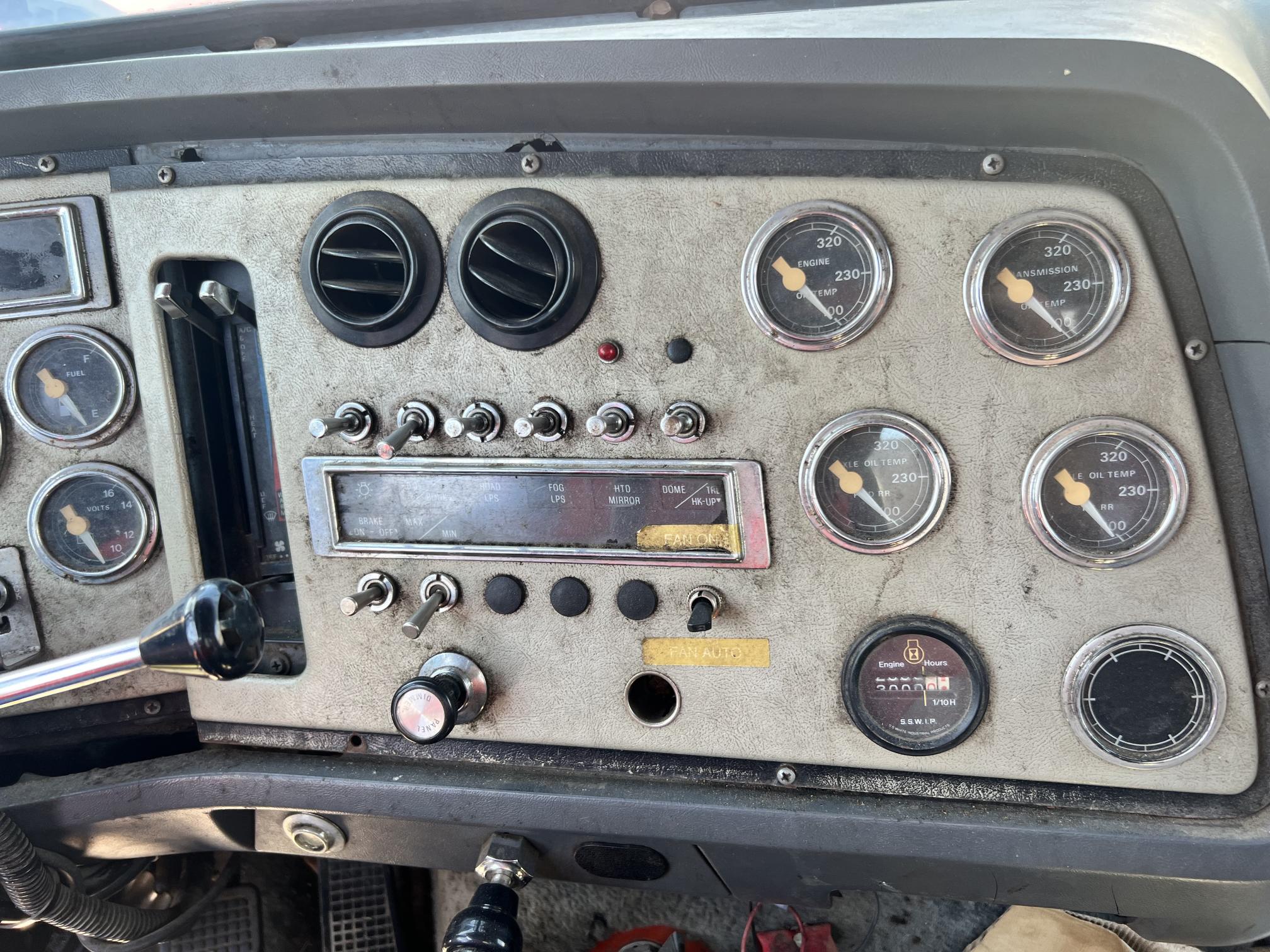 1991 FORD LTL9000 - Image 11