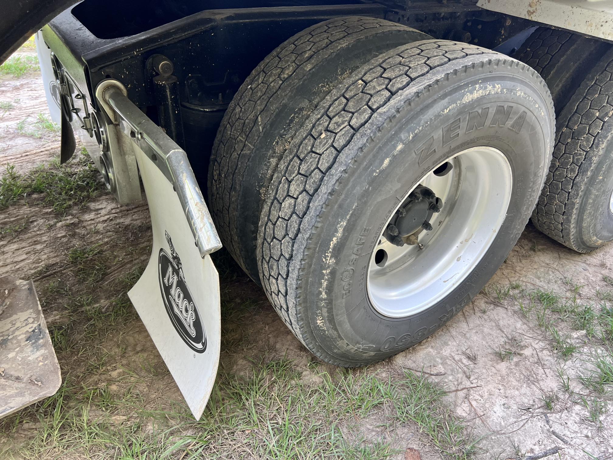 2015 MACK CHU613 - Image 21