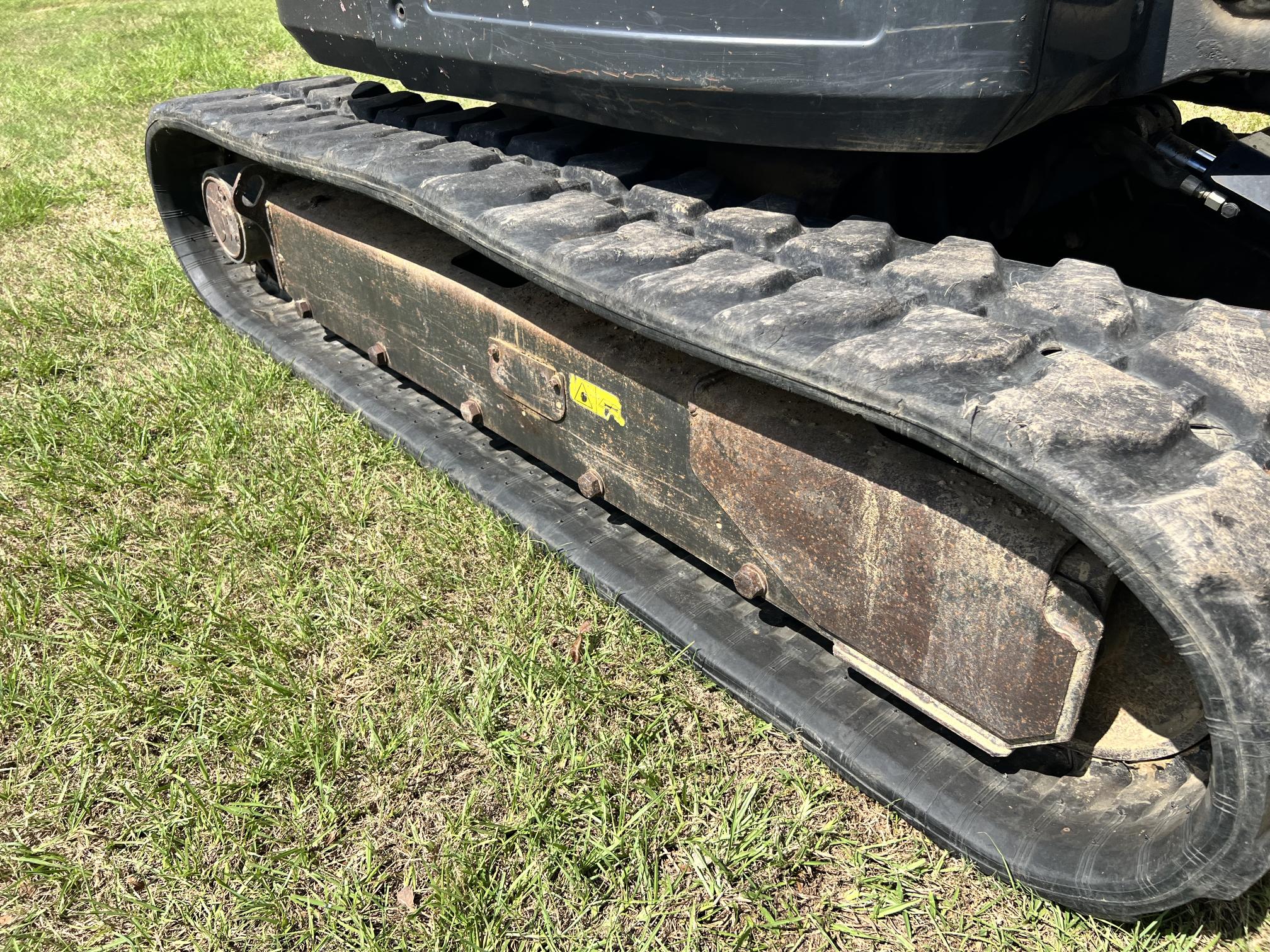 2013 BOBCAT E50 - Image 11