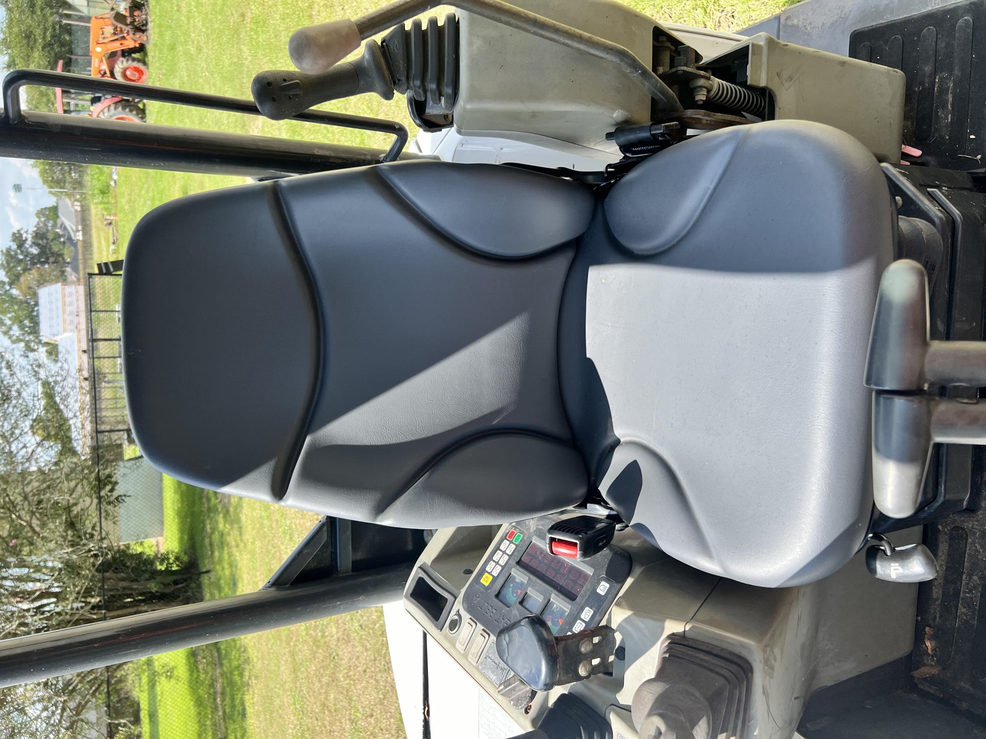 2013 BOBCAT E50 - Image 28