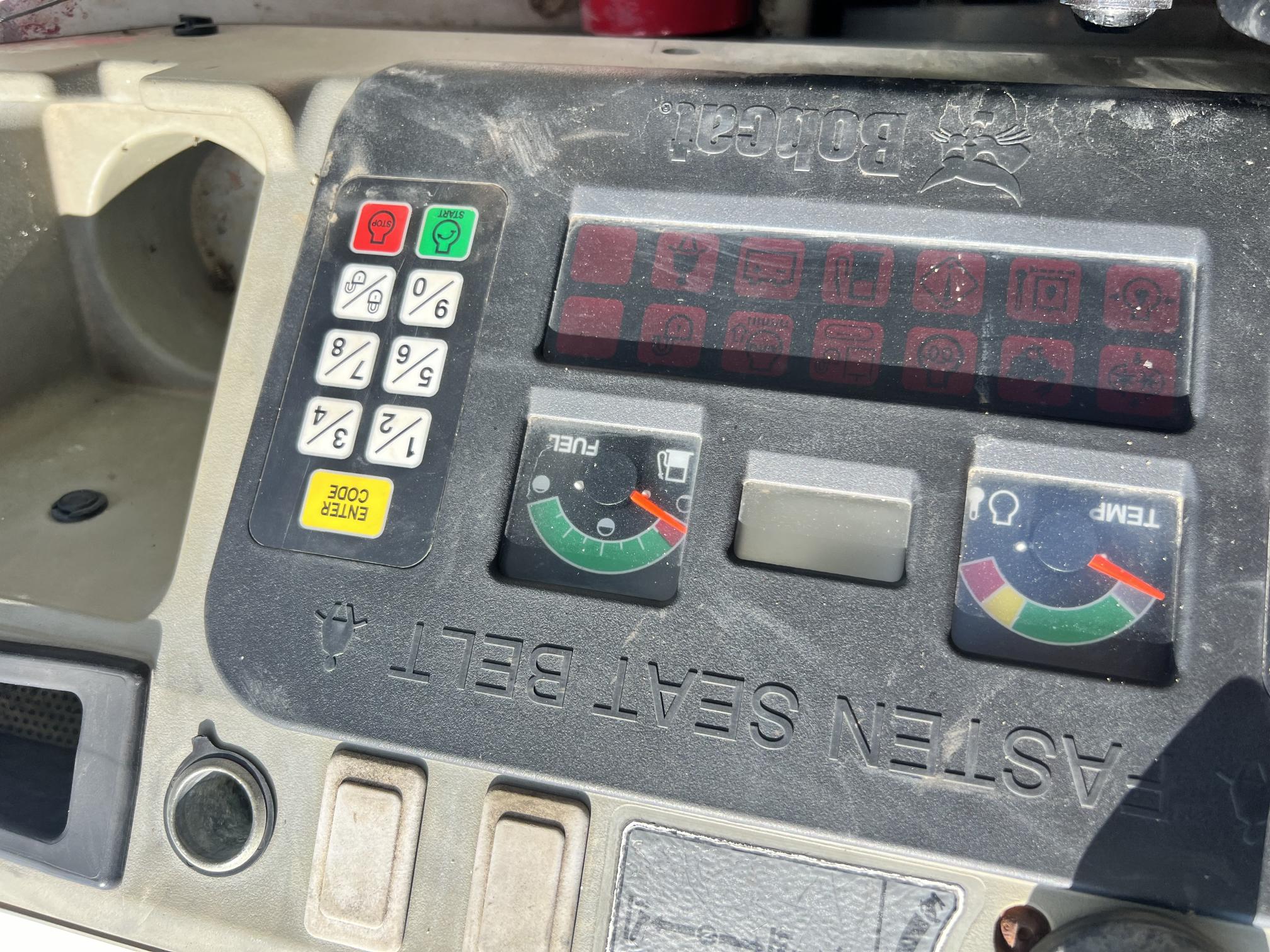 2013 BOBCAT E50 - Image 30