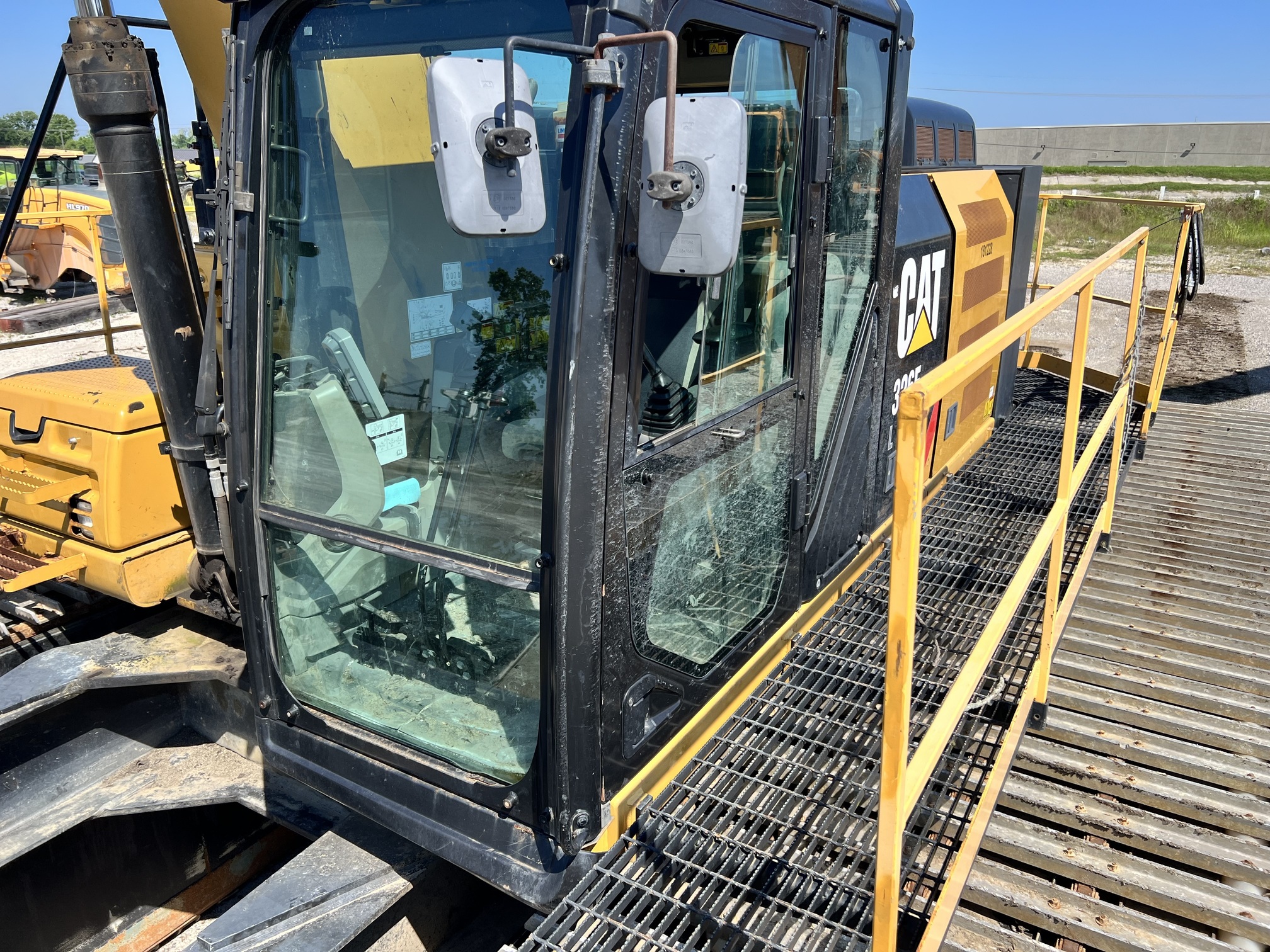 2018 CATERPILLAR 326FL - Image 47