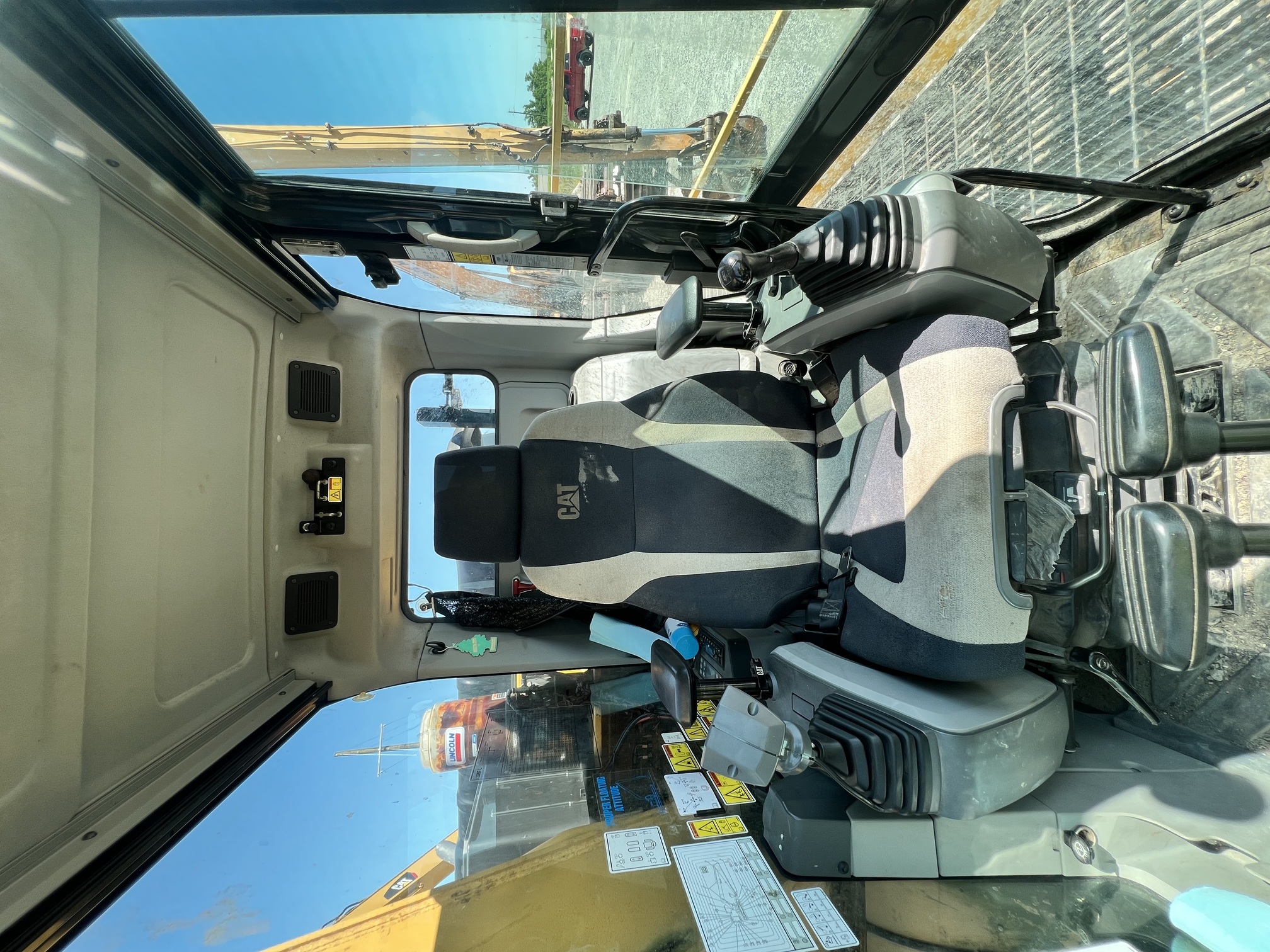 2018 CATERPILLAR 326FL - Image 39