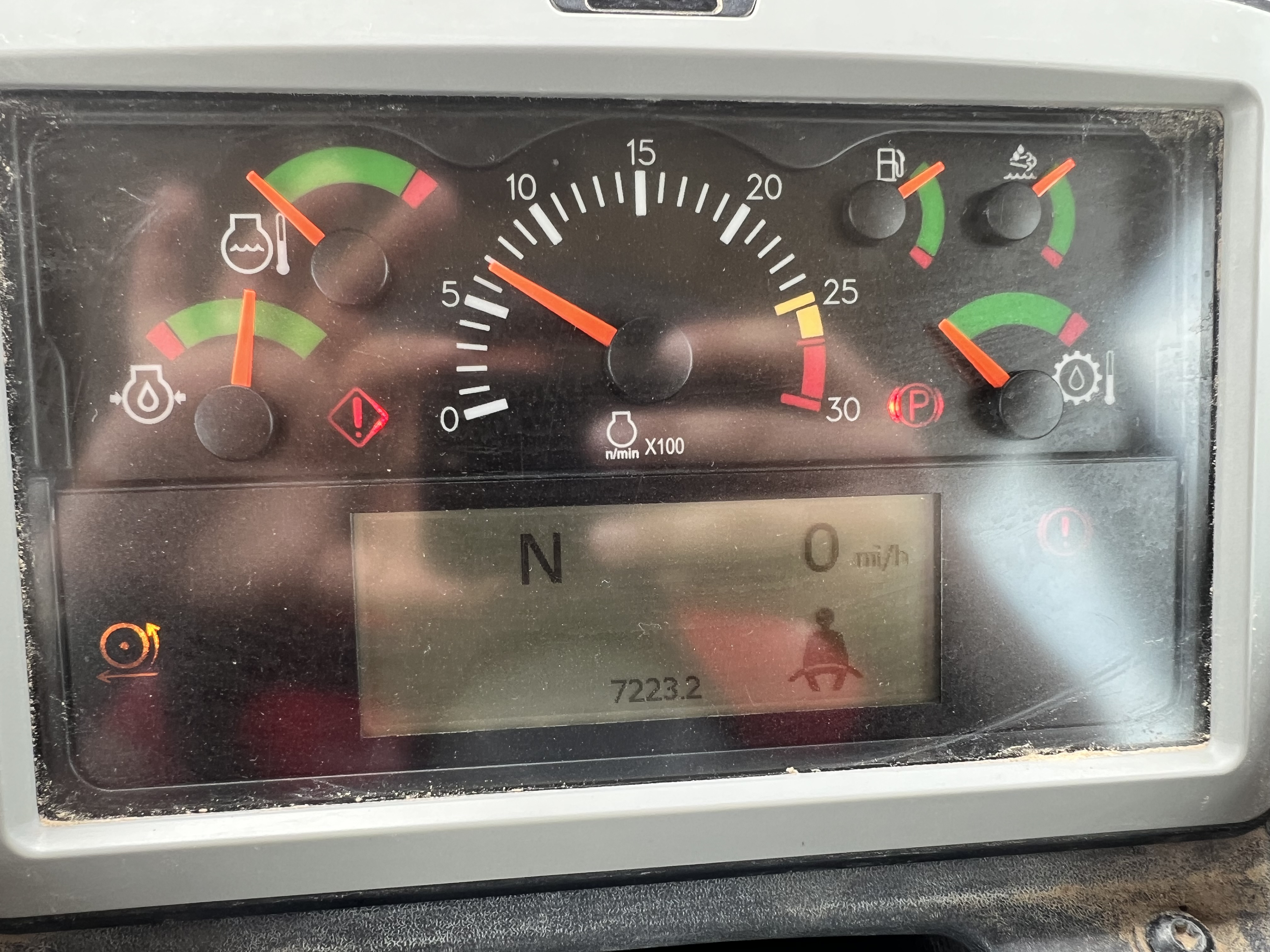 2019 CATERPILLAR 735 - Image 28