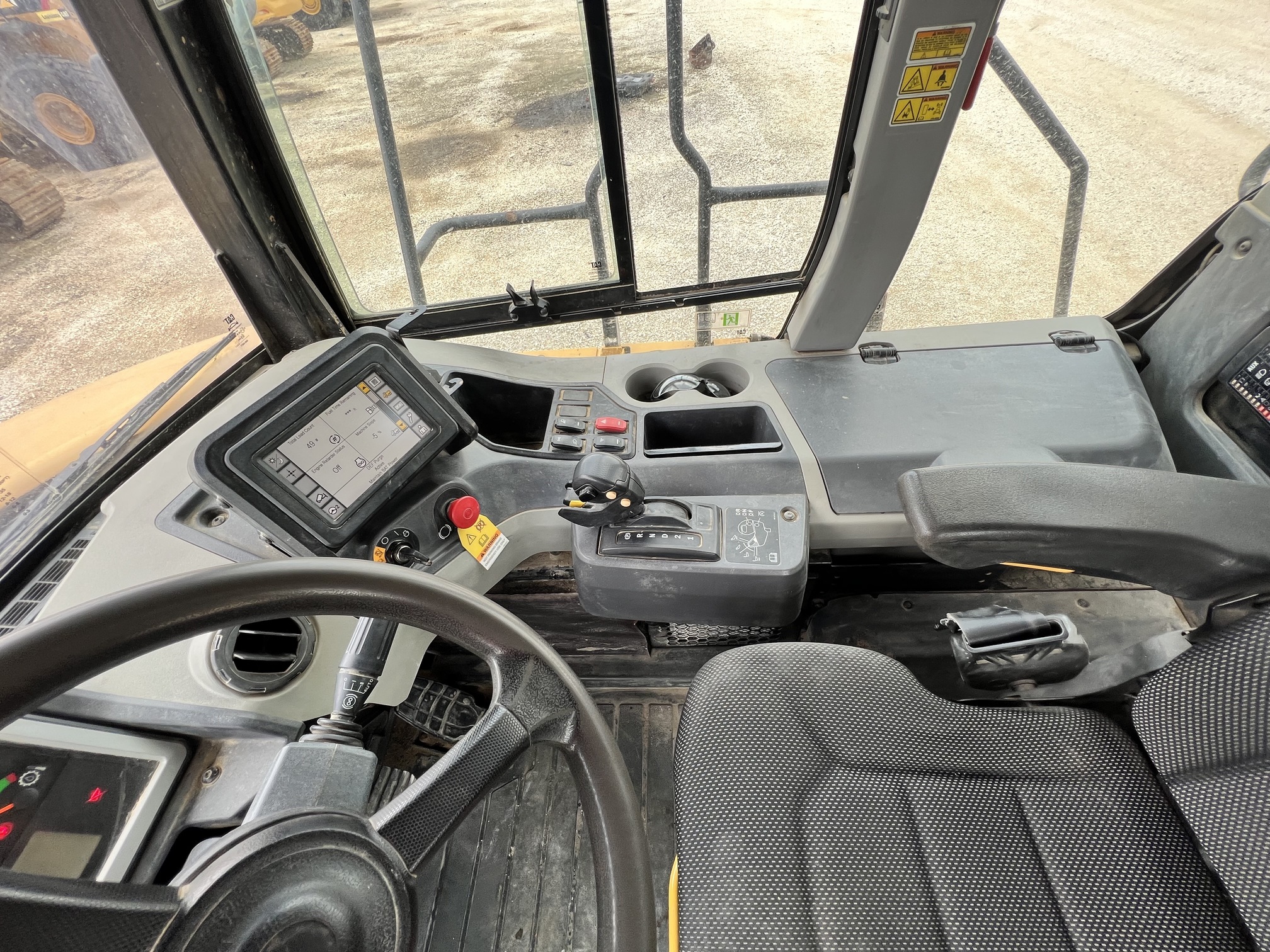 2019 CATERPILLAR 735 - Image 26