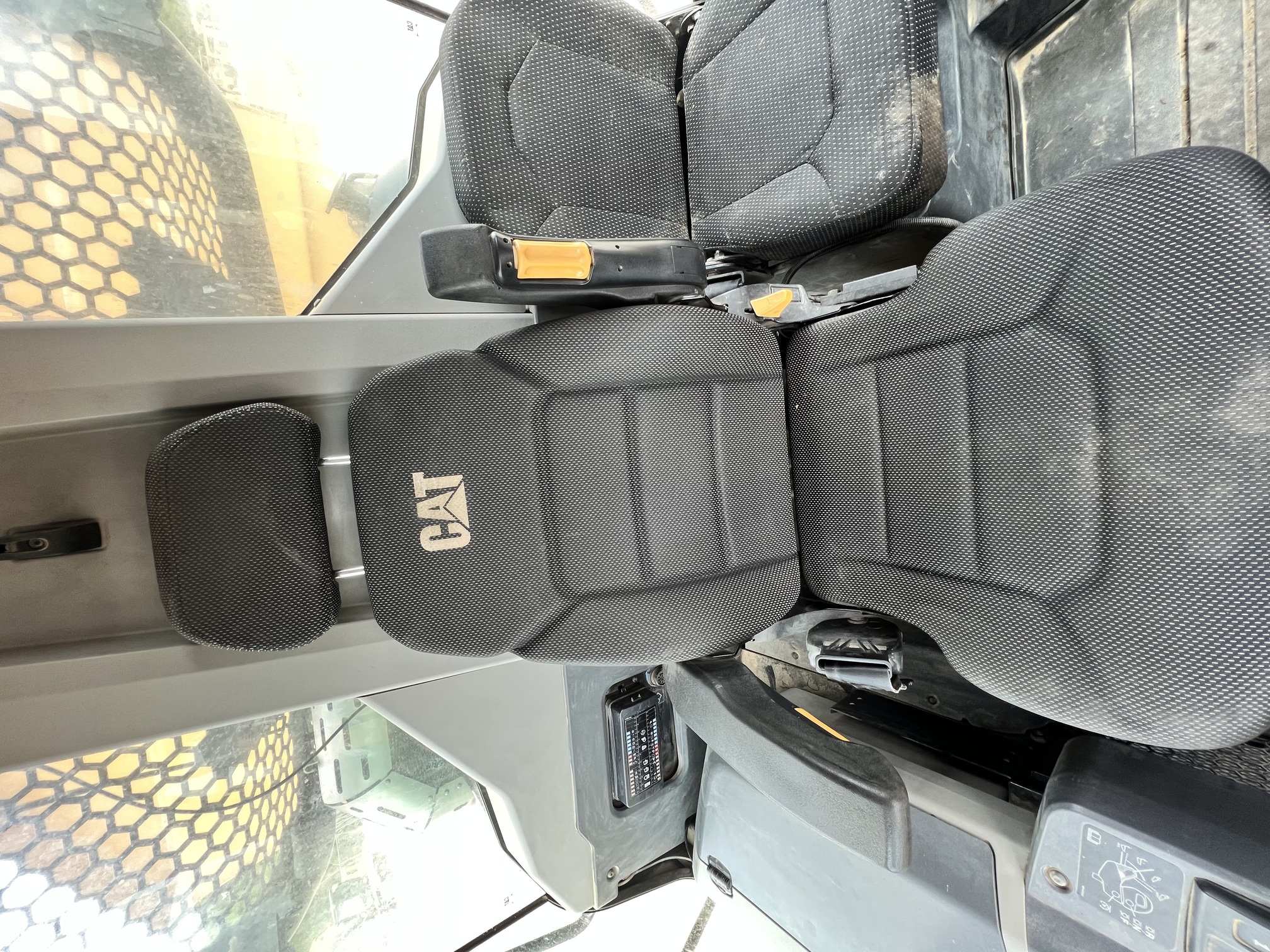 2019 CATERPILLAR 735 - Image 25