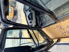 2019 CATERPILLAR 735 - Image 23