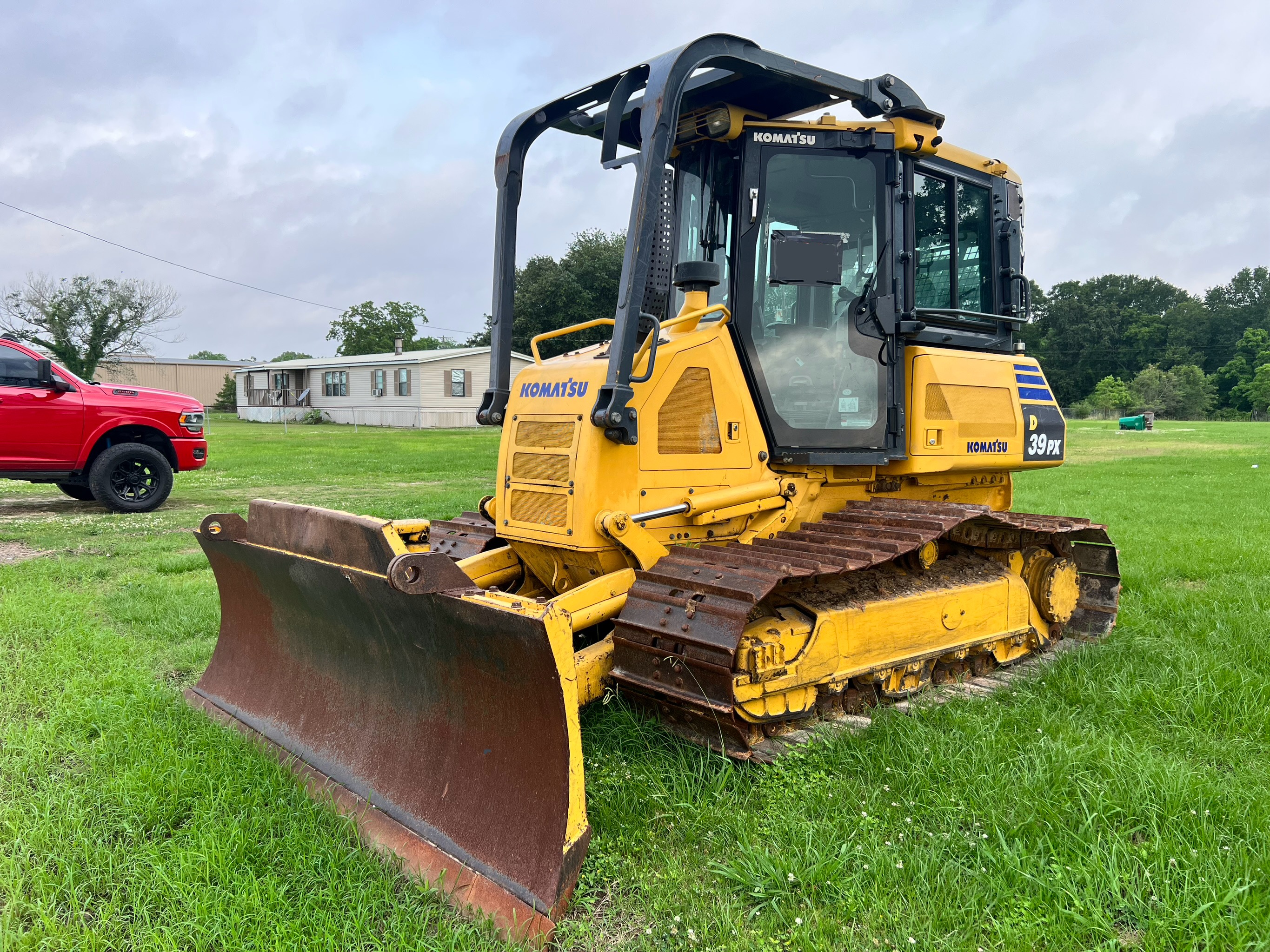 2015 KOMATSU D39PX-23 - Image 6