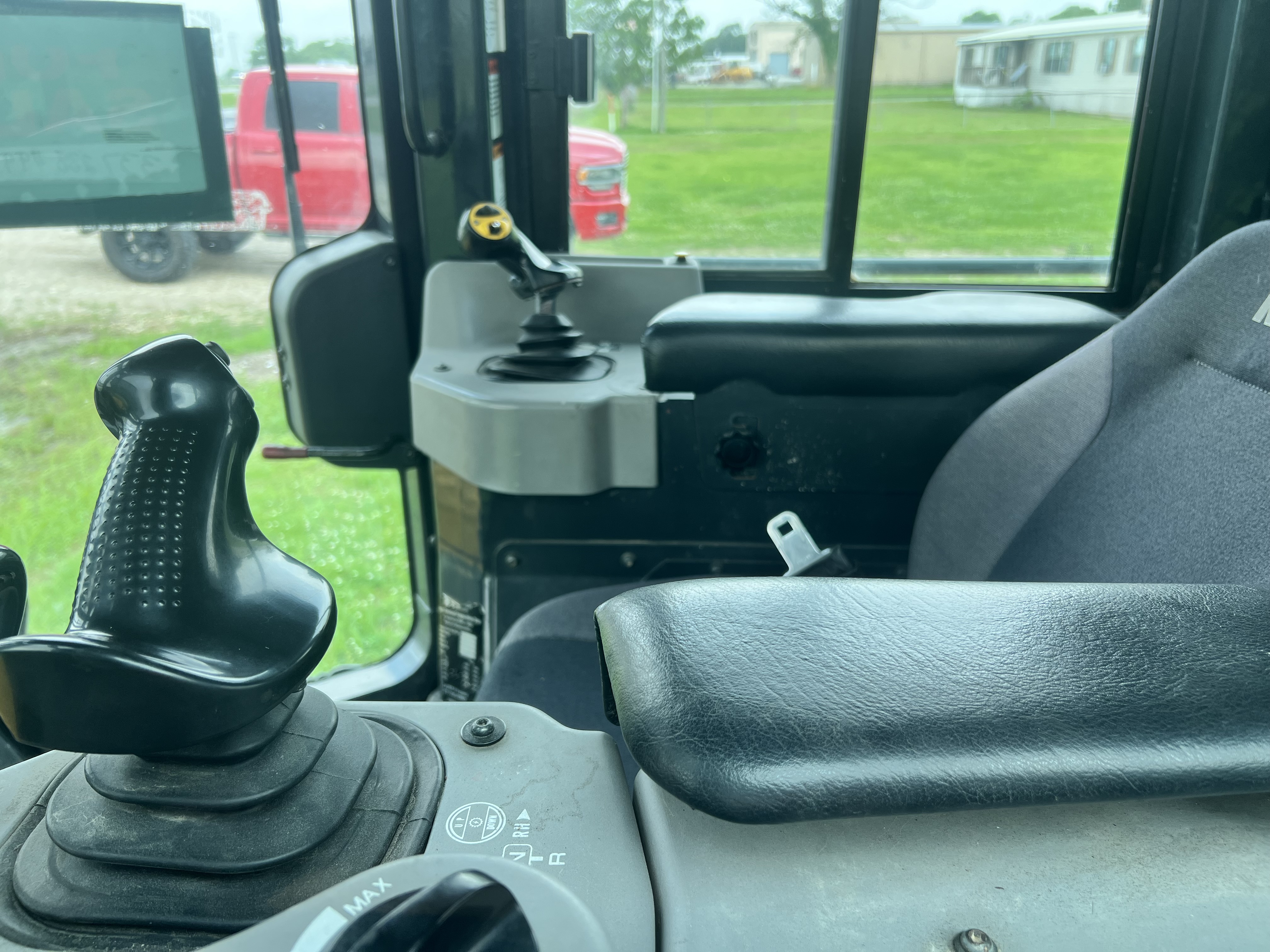 2015 KOMATSU D39PX-23 - Image 22