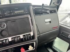 2012 KENWORTH T6 - Image 26