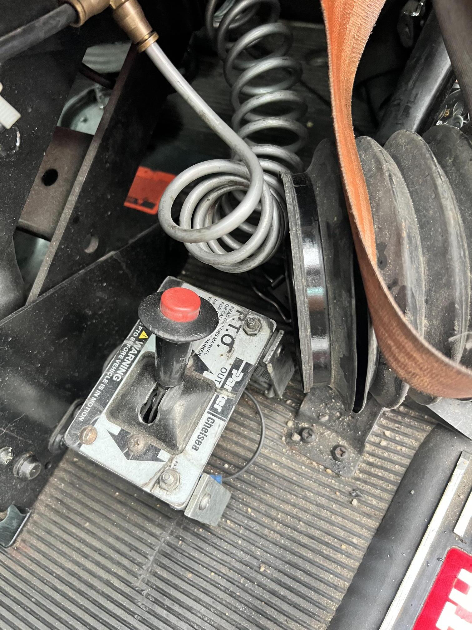 2012 KENWORTH T6 - Image 22