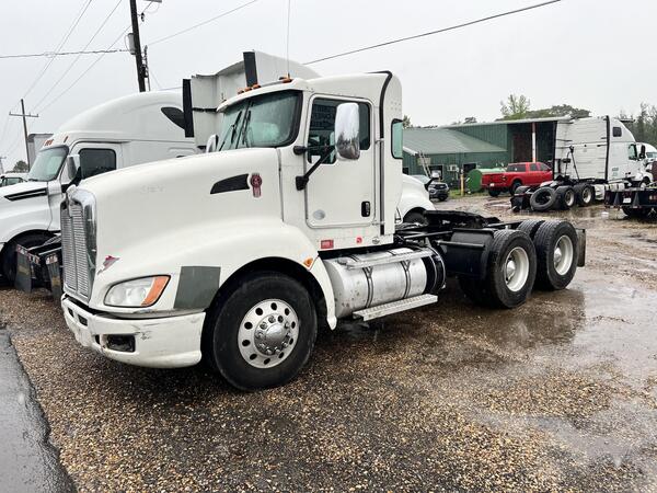 2012 KENWORTH T6
