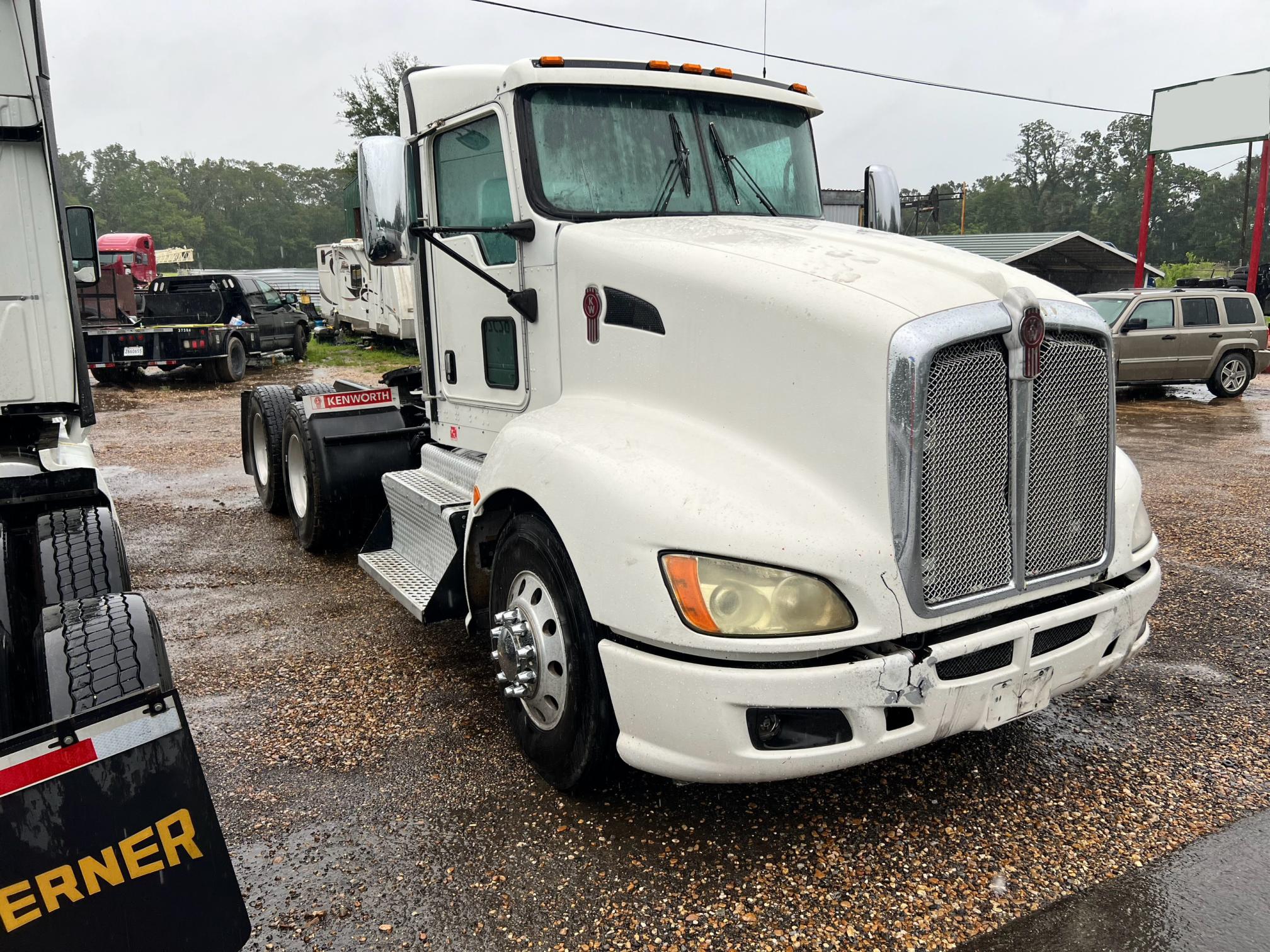 2012 KENWORTH T6 - view 3 of 29