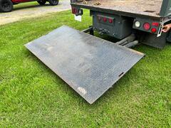 2005 FORD F450 - Image 19